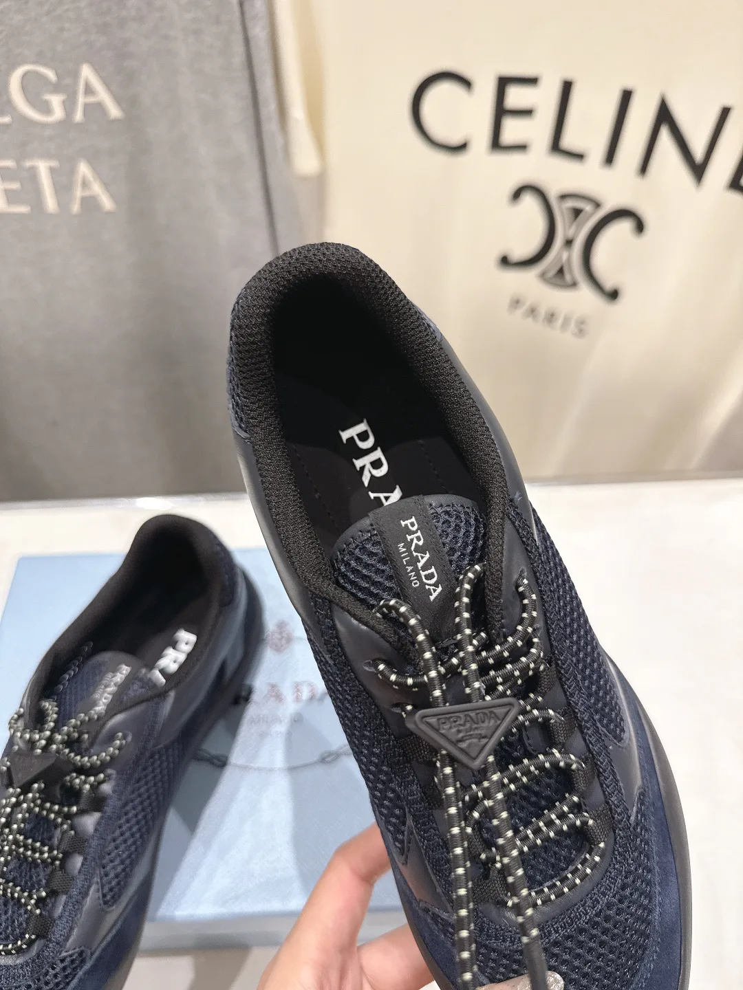 Кроссовки Женские Prada 13218156