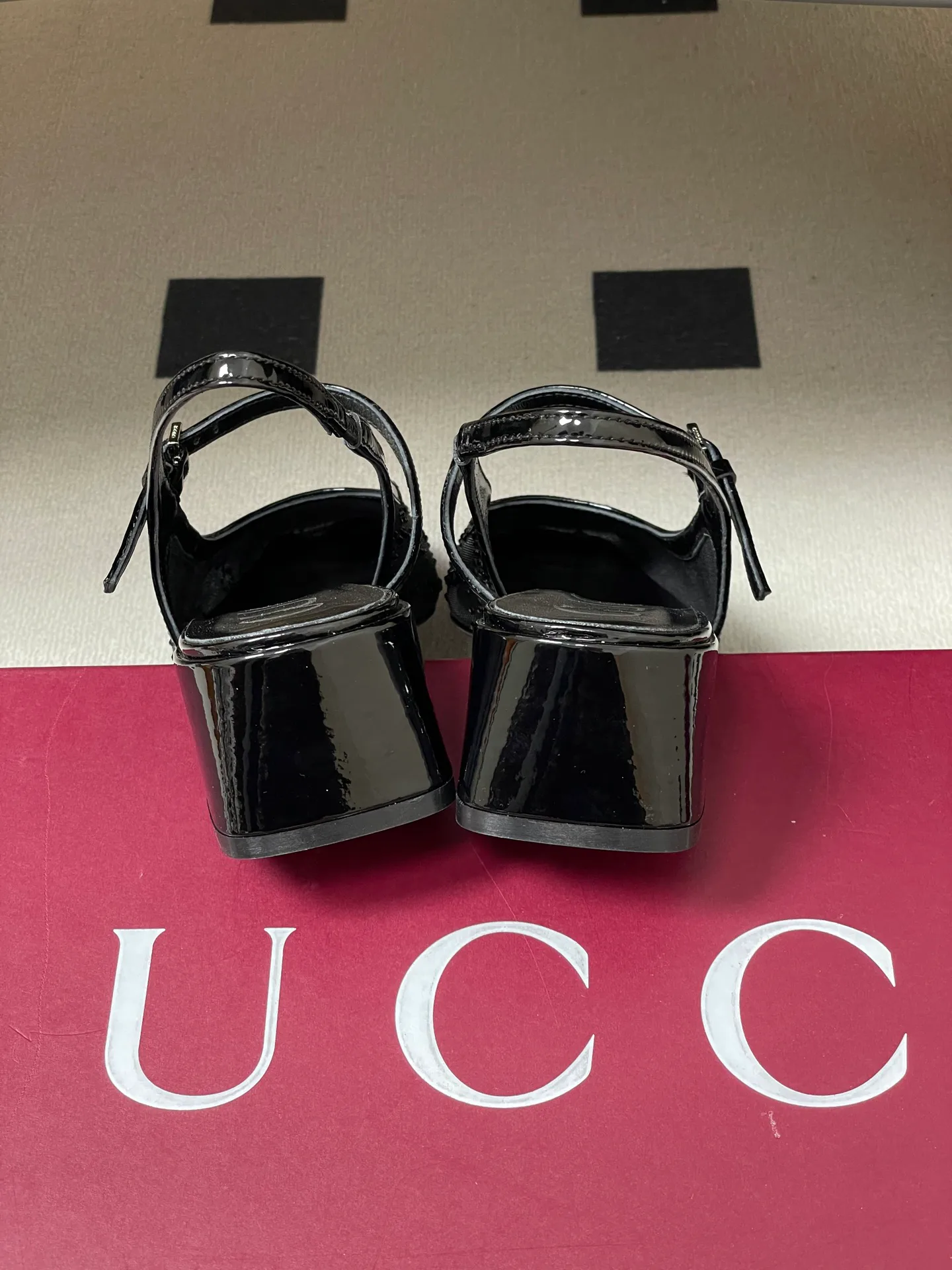 Туфли Женские Gucci 11886499
