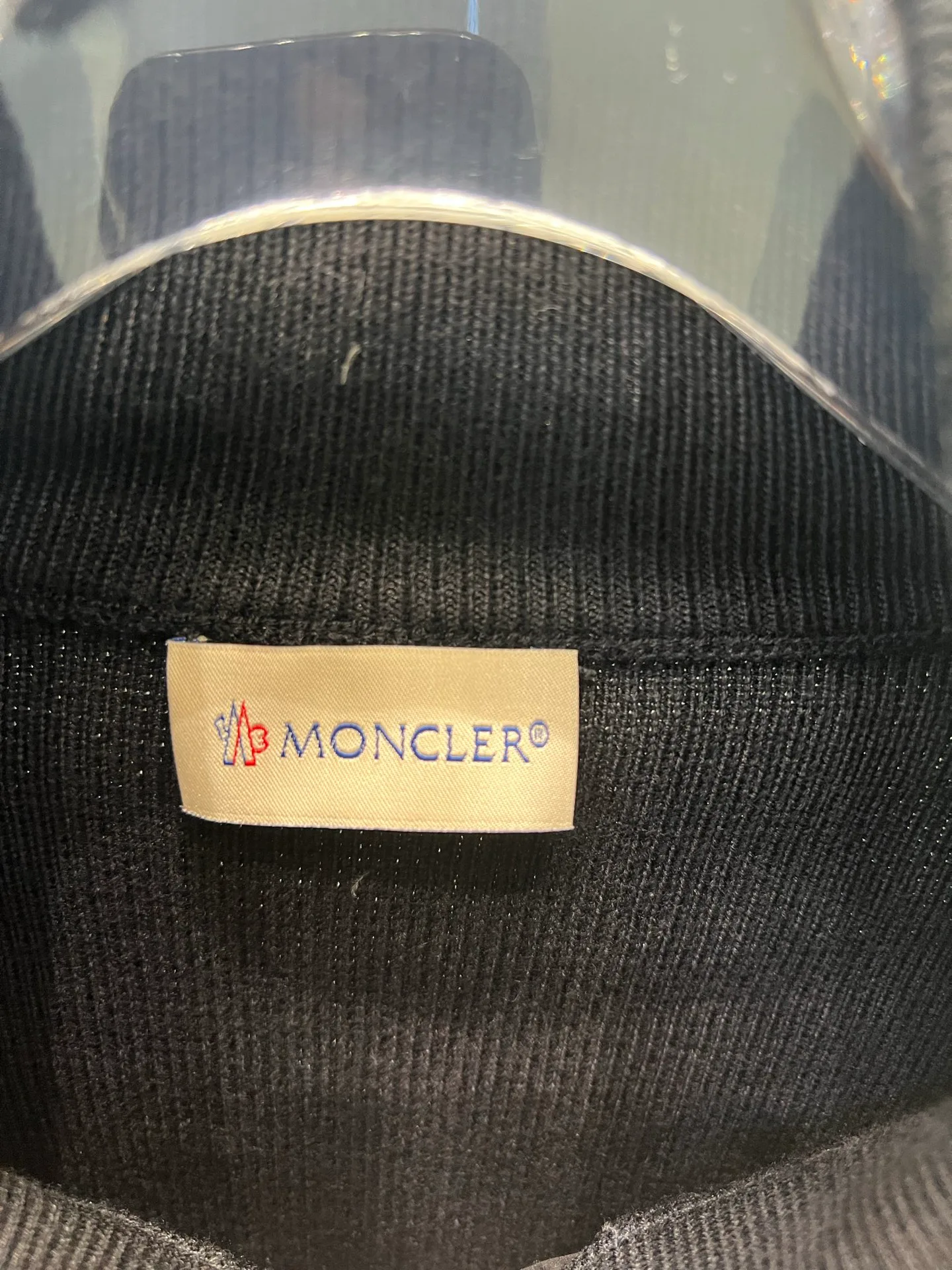 Куртки И Пуховики Женские Moncler 813009