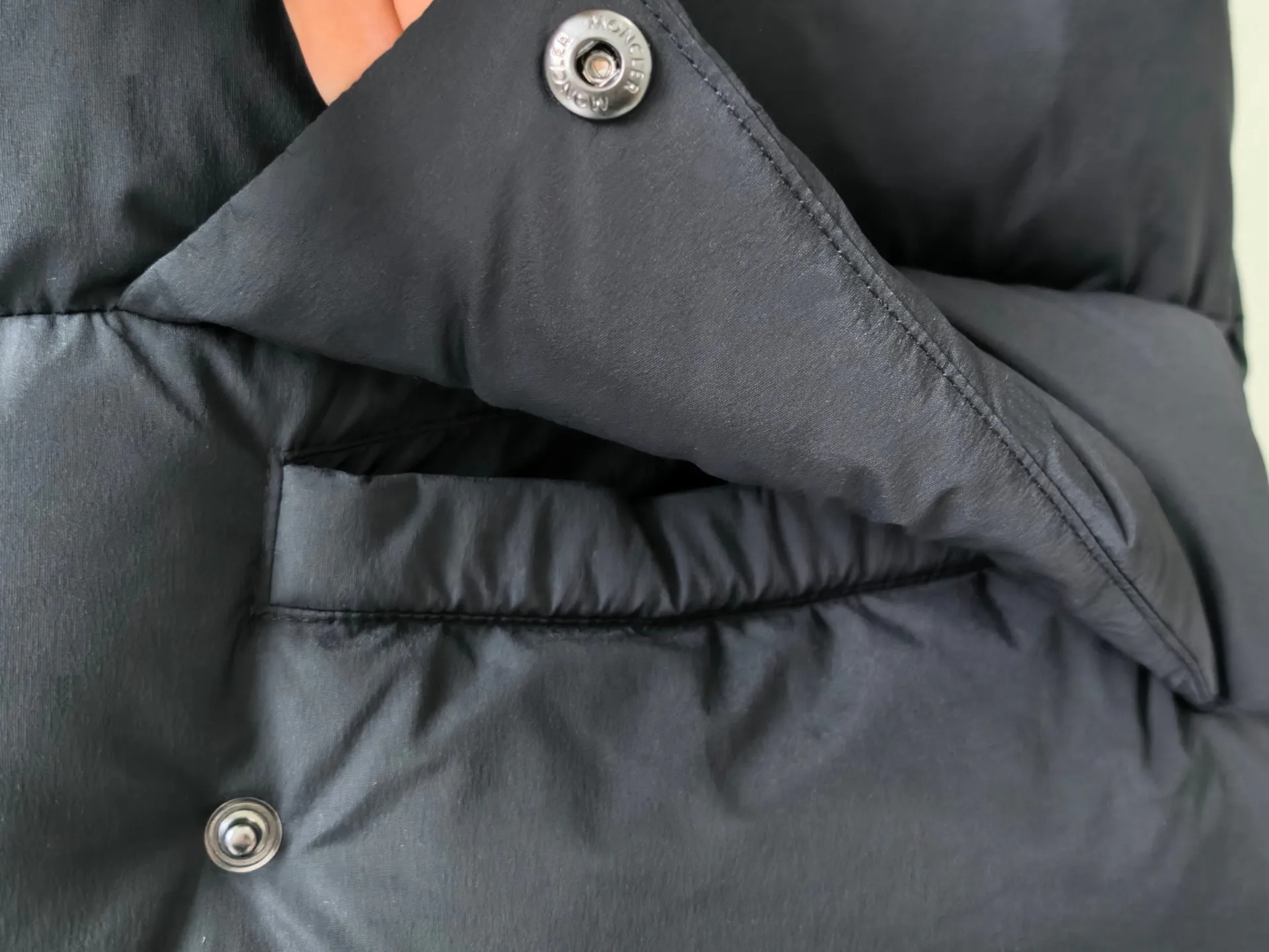 Куртки И Пуховики Женские Moncler 18761136