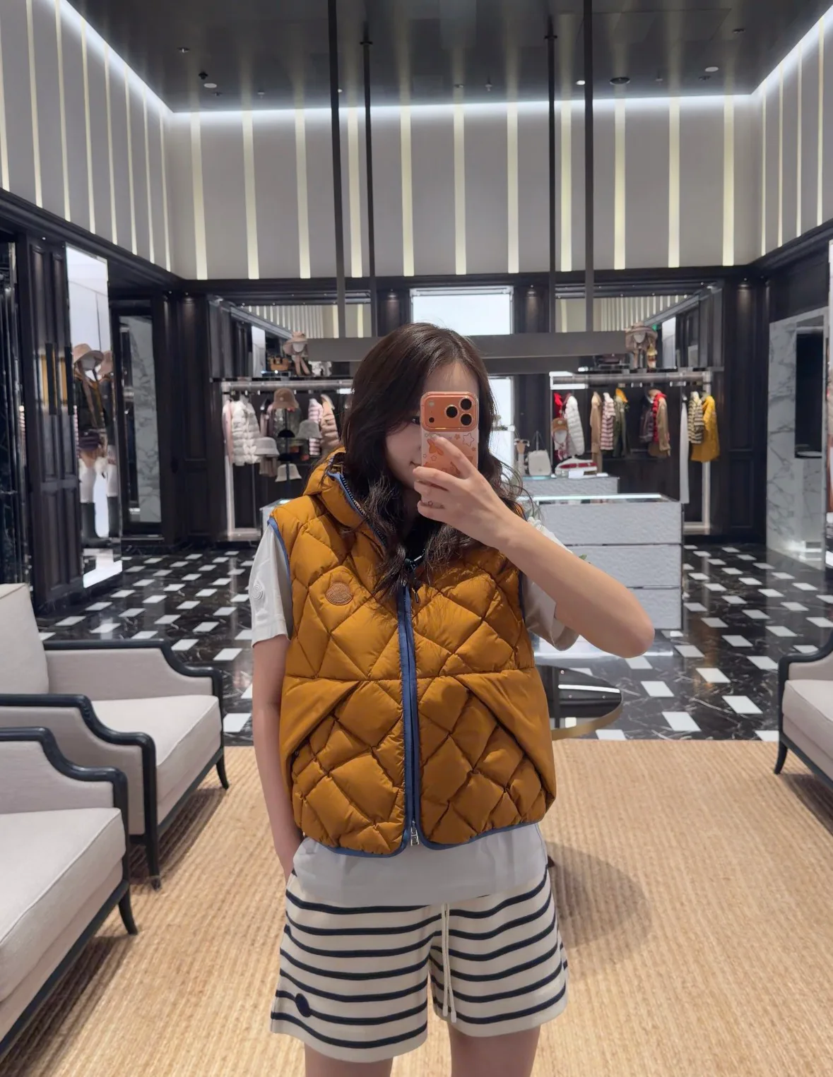 Жилеты Женские Moncler 18760349