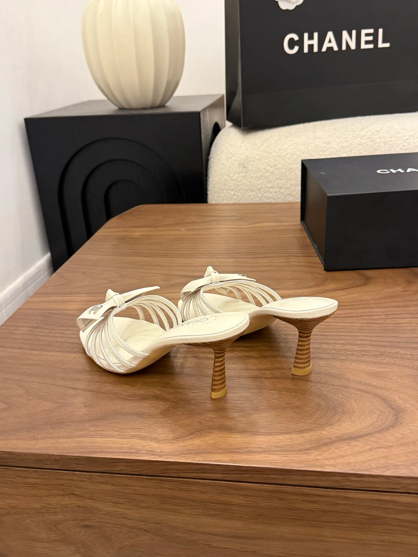 Босоножки Женские Chanel 13256871