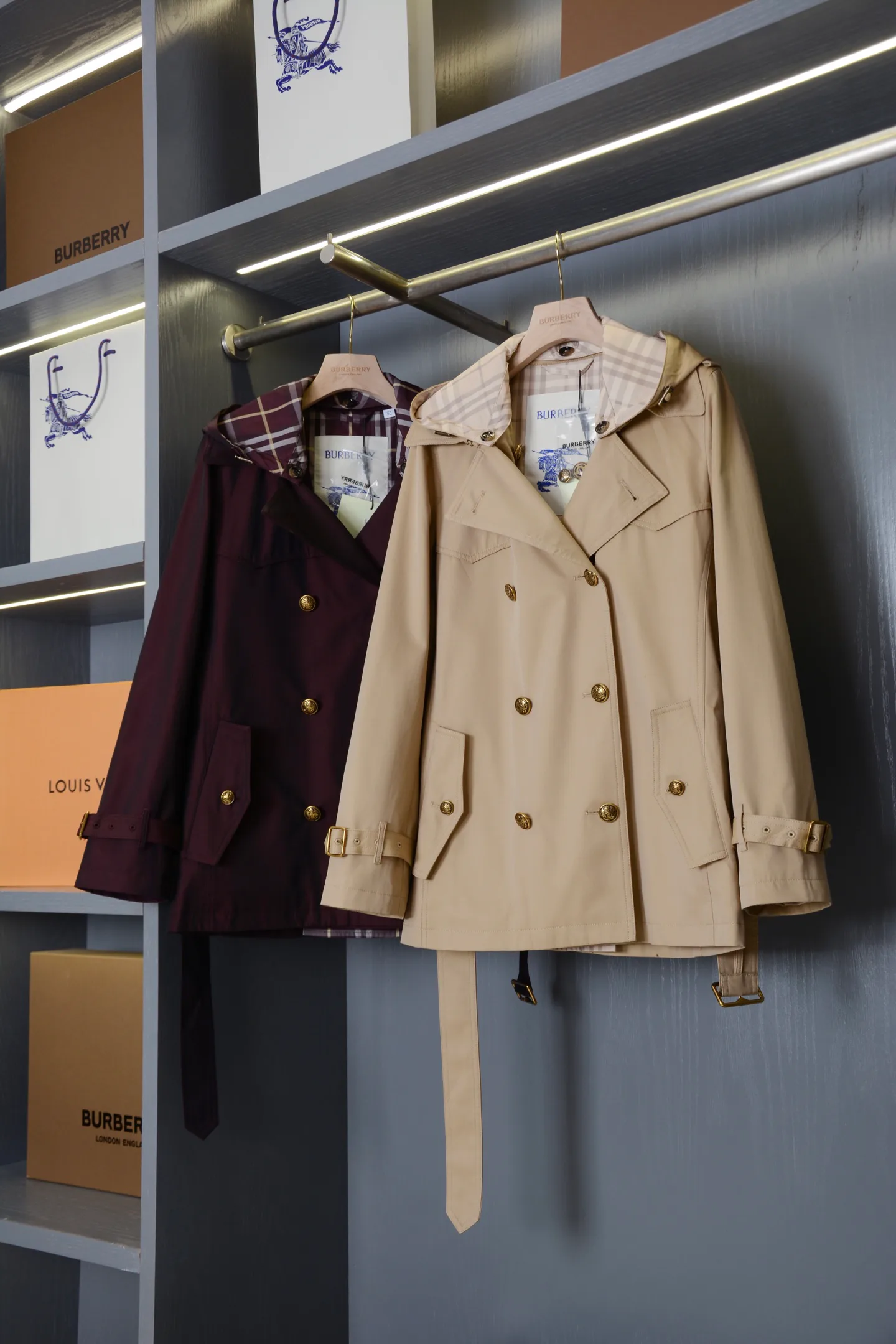 Тренчи Женские Burberry 17906698