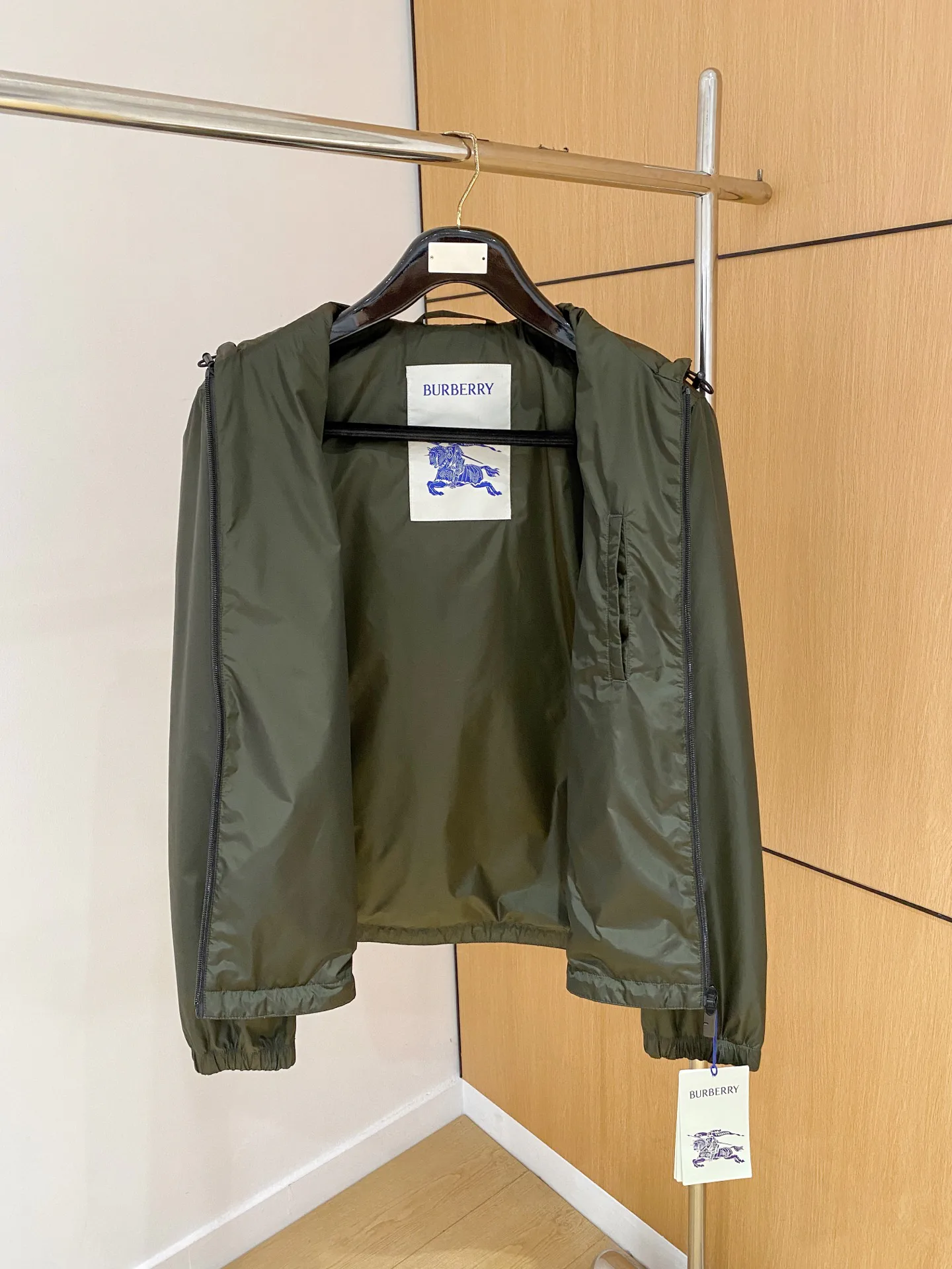 Куртки И Пуховики Мужские Burberry 5715431