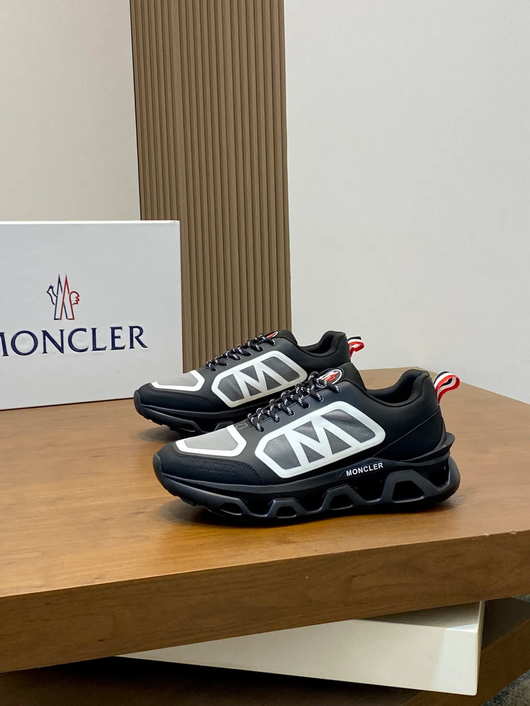 Кроссовки Мужские Moncler 18118864