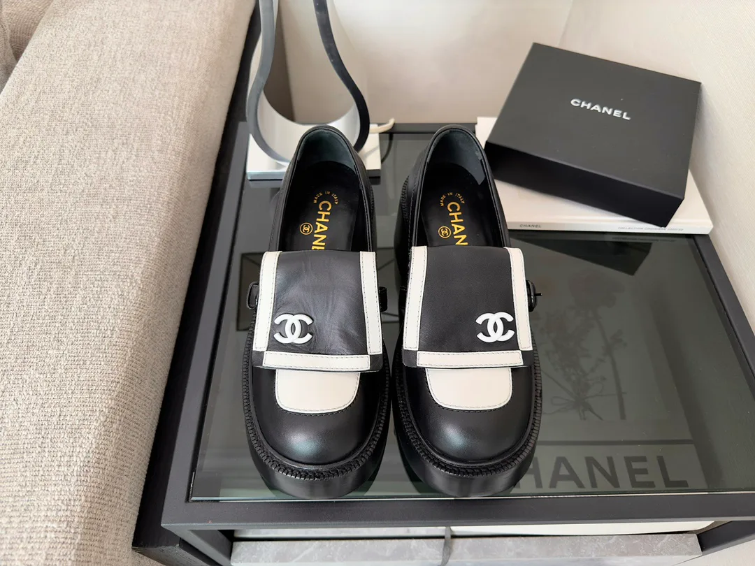 Лоферы И Мокасины Женские Chanel 2384