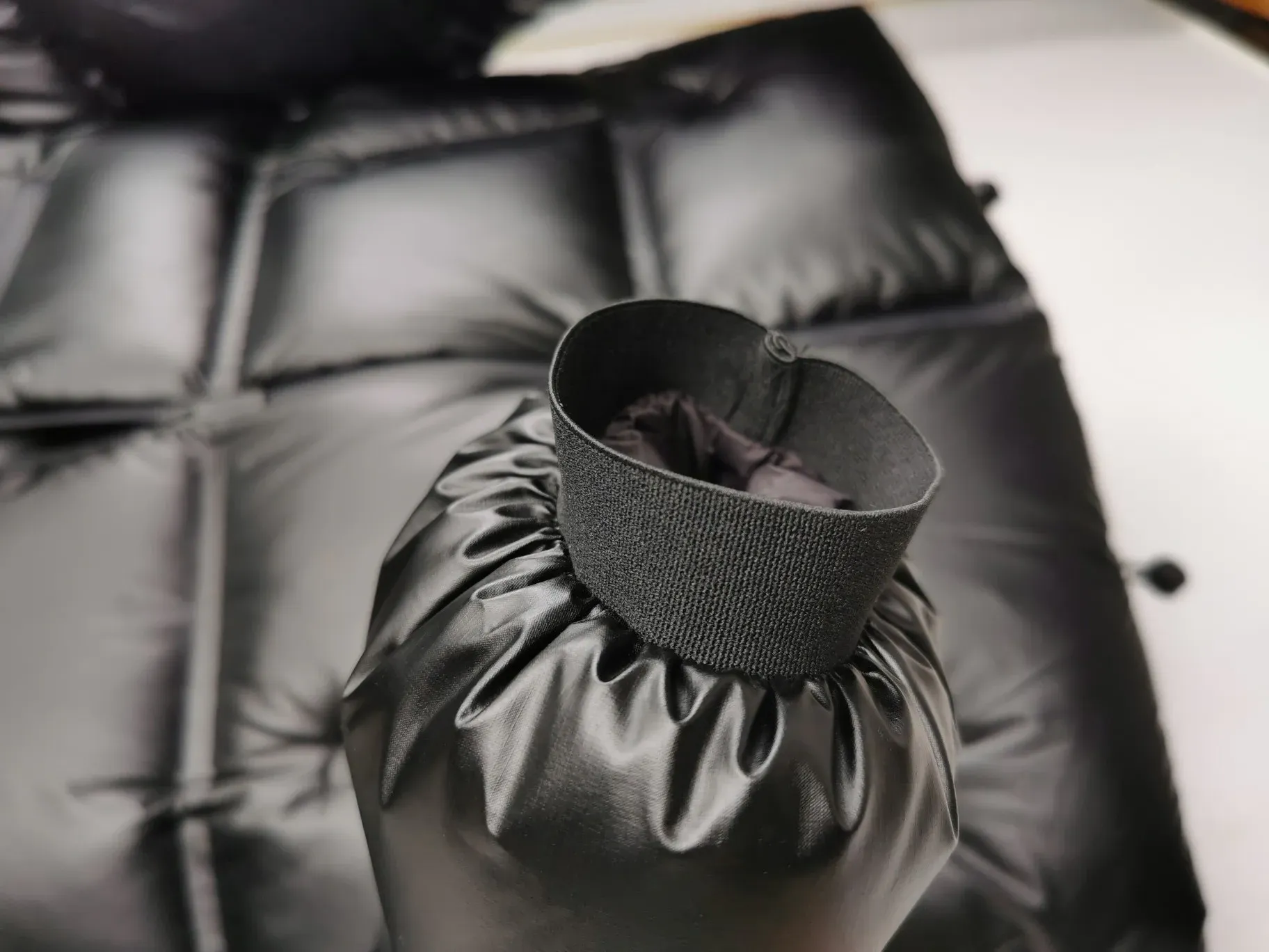 Куртки И Пуховики Женские Prada 362480