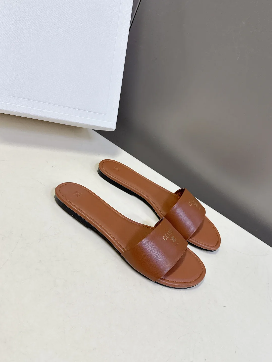 Сандалии Женские Celine 4727950