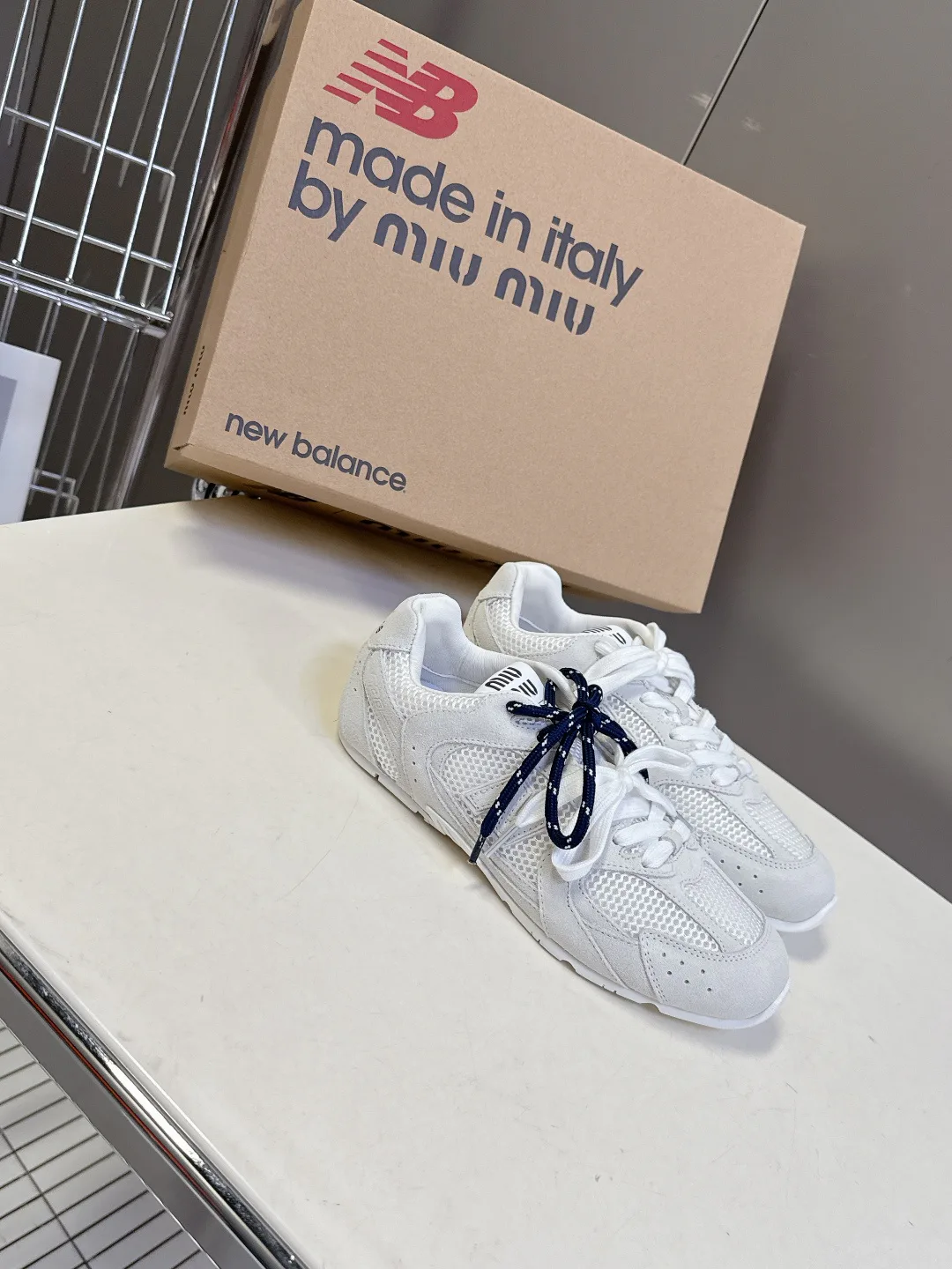 Кроссовки Женские Miu Miu 13454793