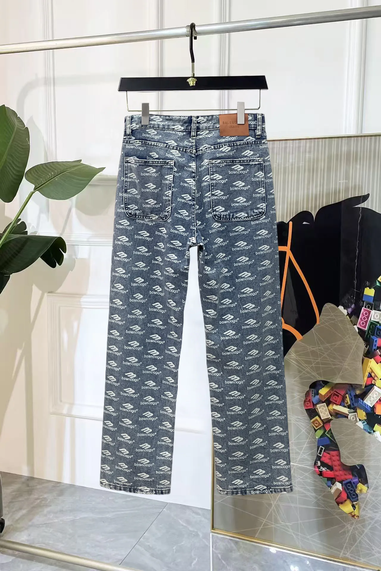 Джинсы Мужские Balenciaga 12816469
