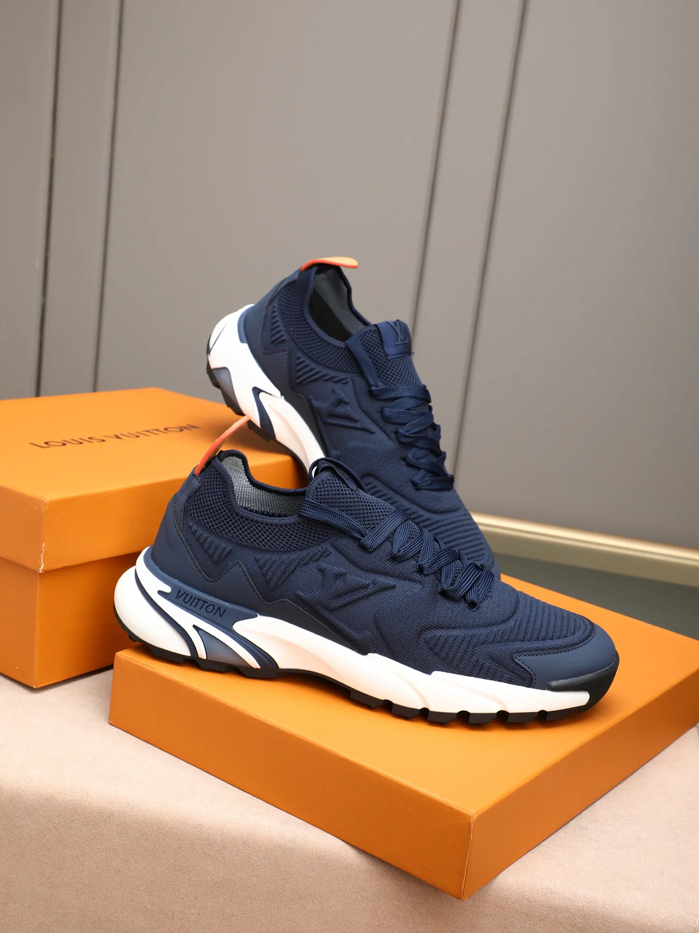 Кроссовки Мужские Louis Vuitton 1277008