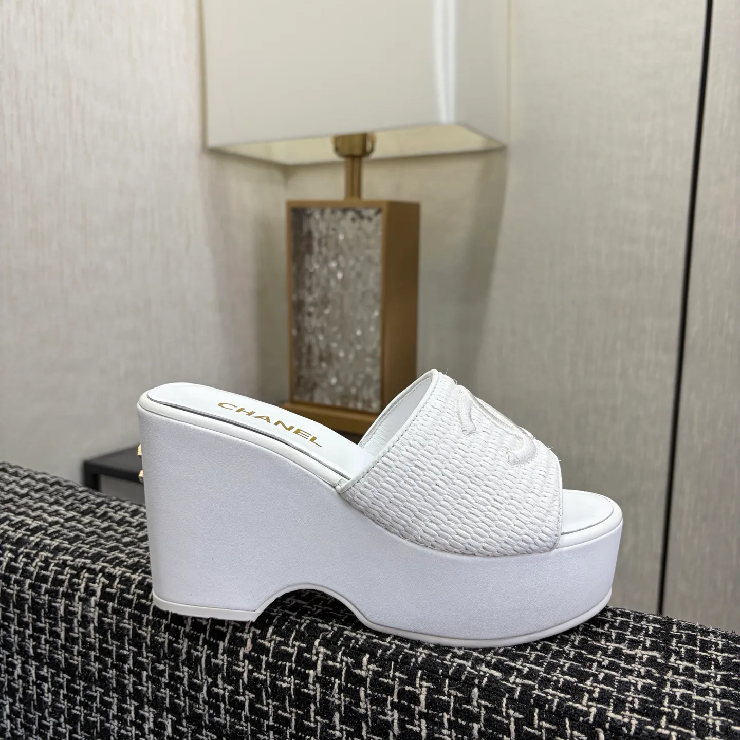 Босоножки Женские Chanel 11627880