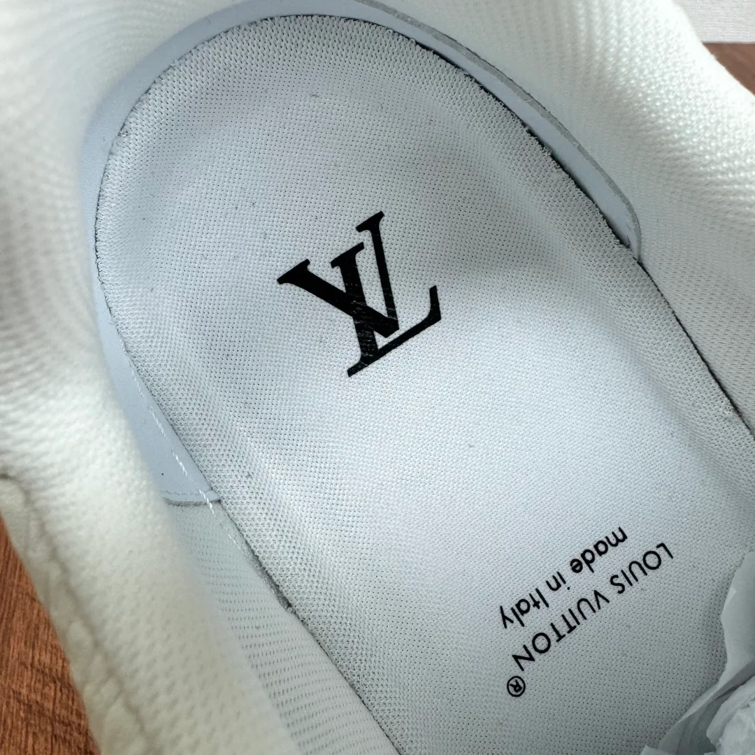Кроссовки Мужские Louis Vuitton 5892109
