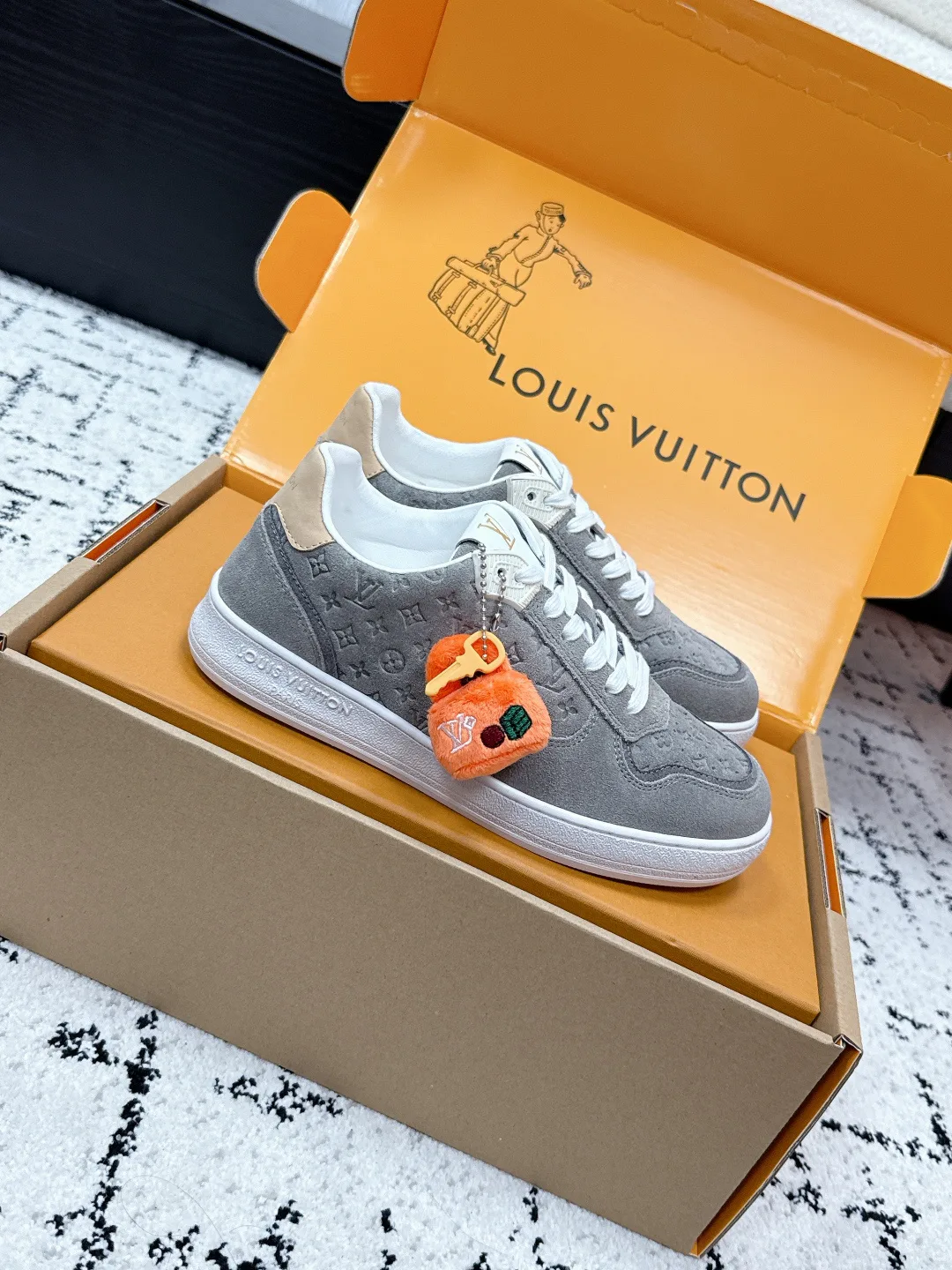 Кеды Женские Louis Vuitton 2471172