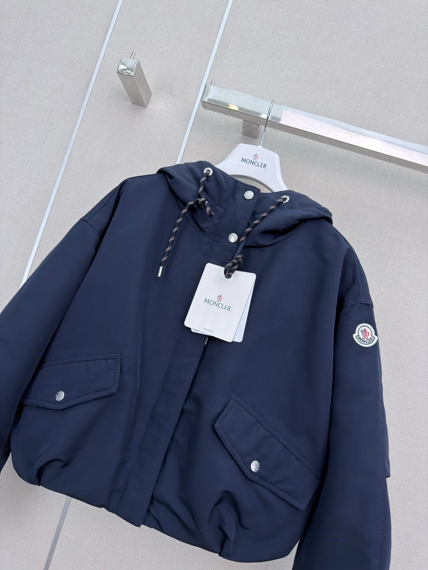 Куртки И Пуховики Женские Moncler 18402395