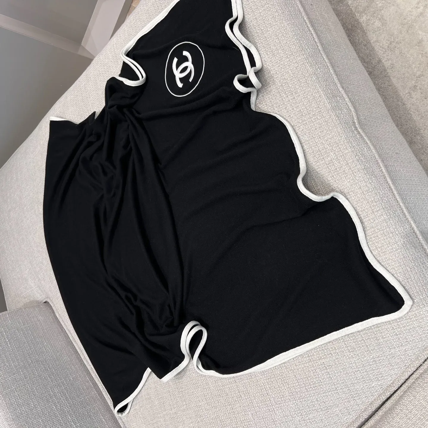 Шарфы Chanel 562930