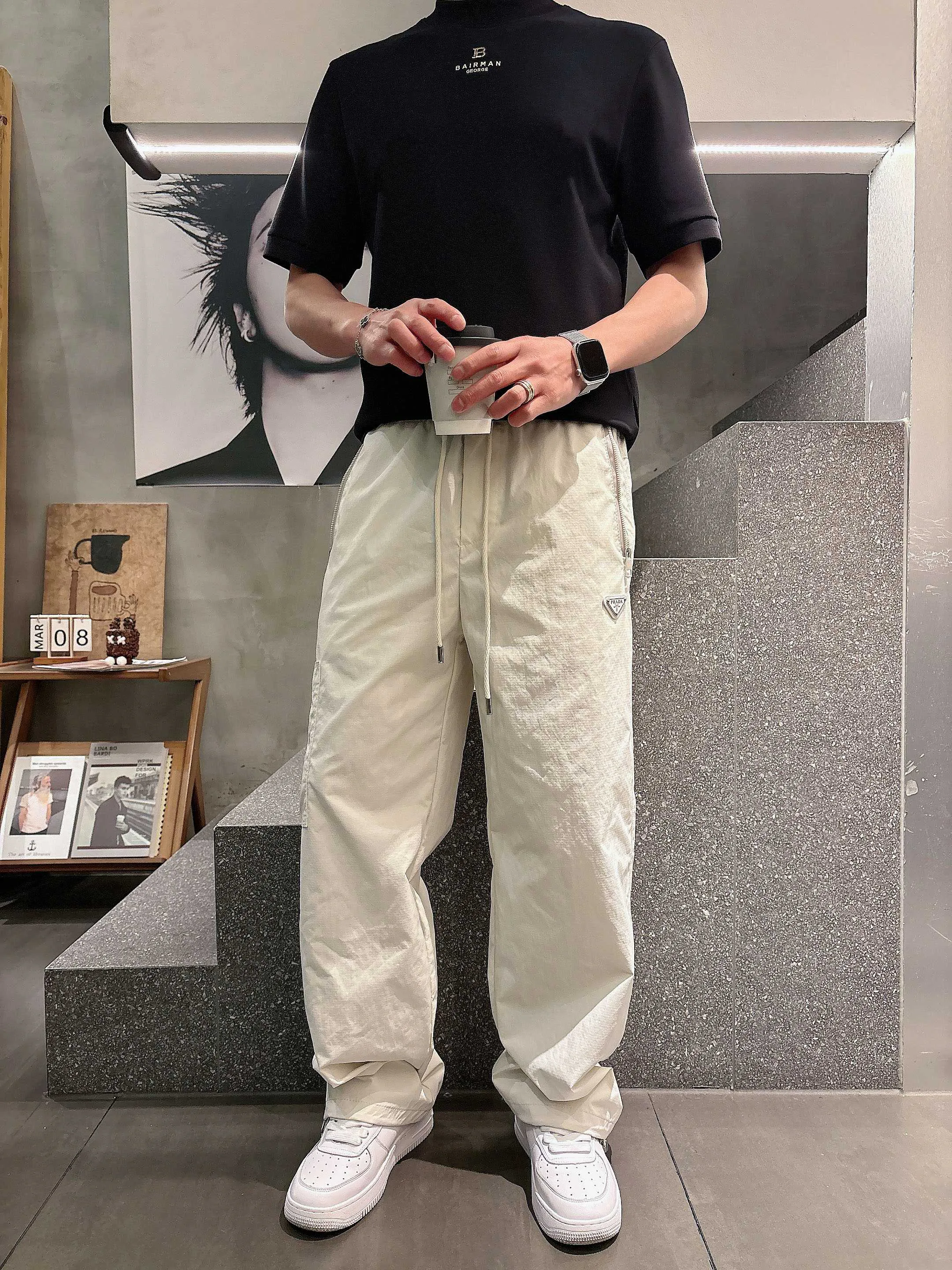 Брюки Мужские Prada 13147751