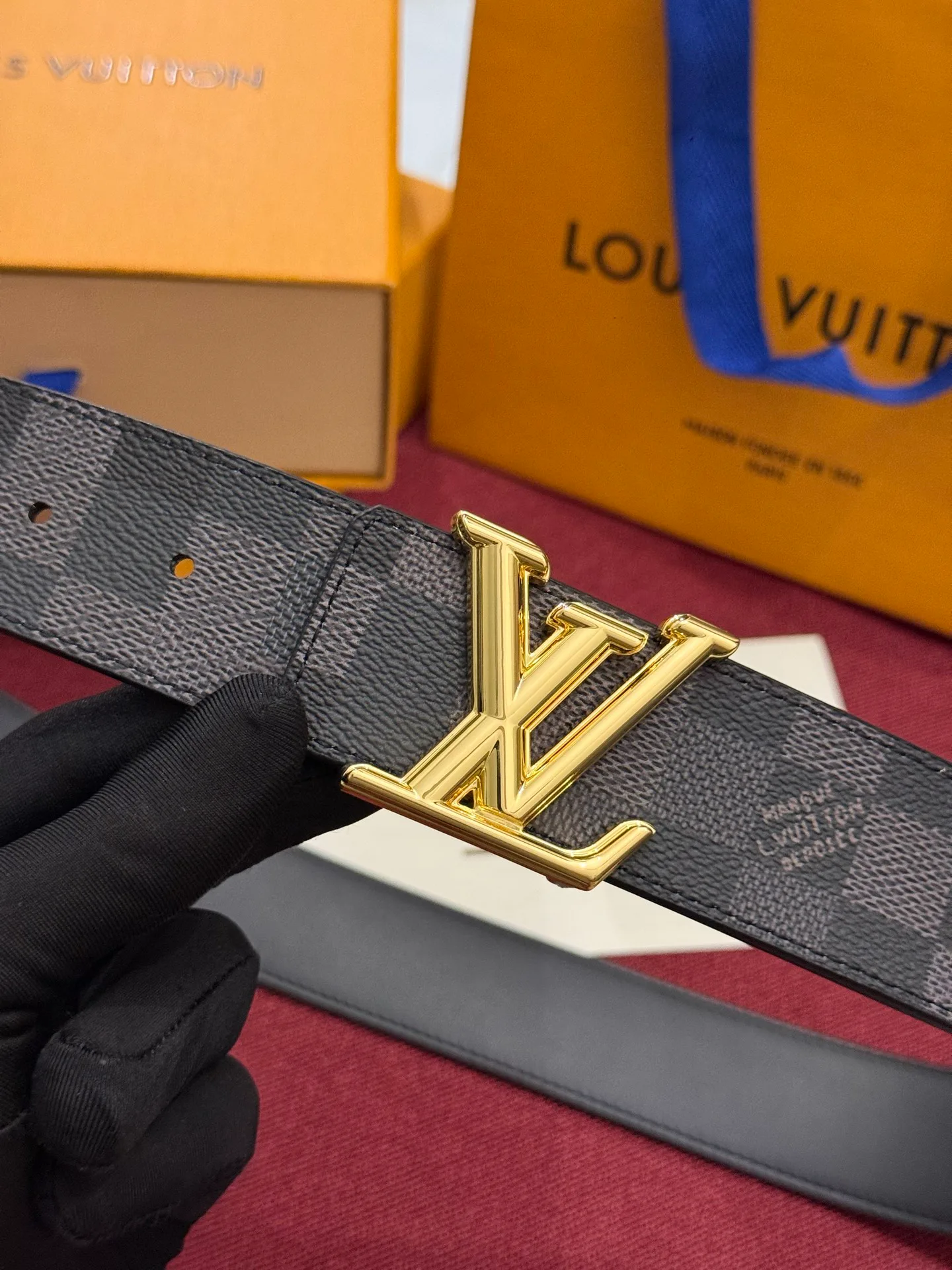 Ремни Louis Vuitton 17623390