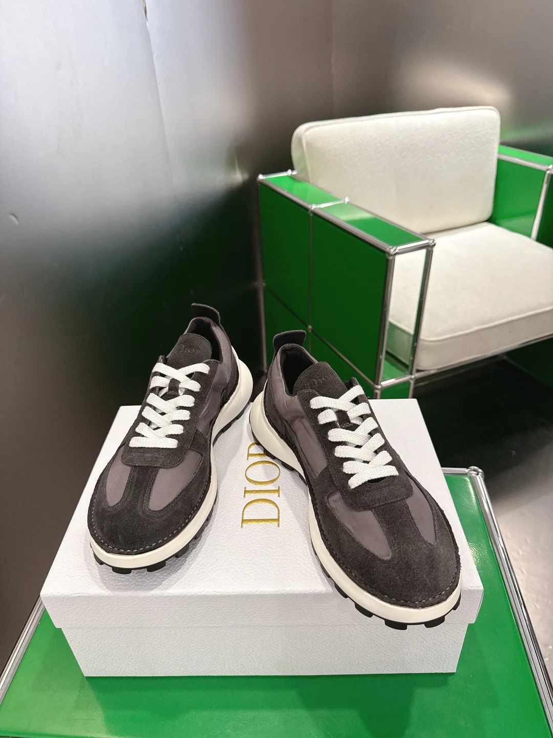 Кроссовки Женские Christian Dior 18011776