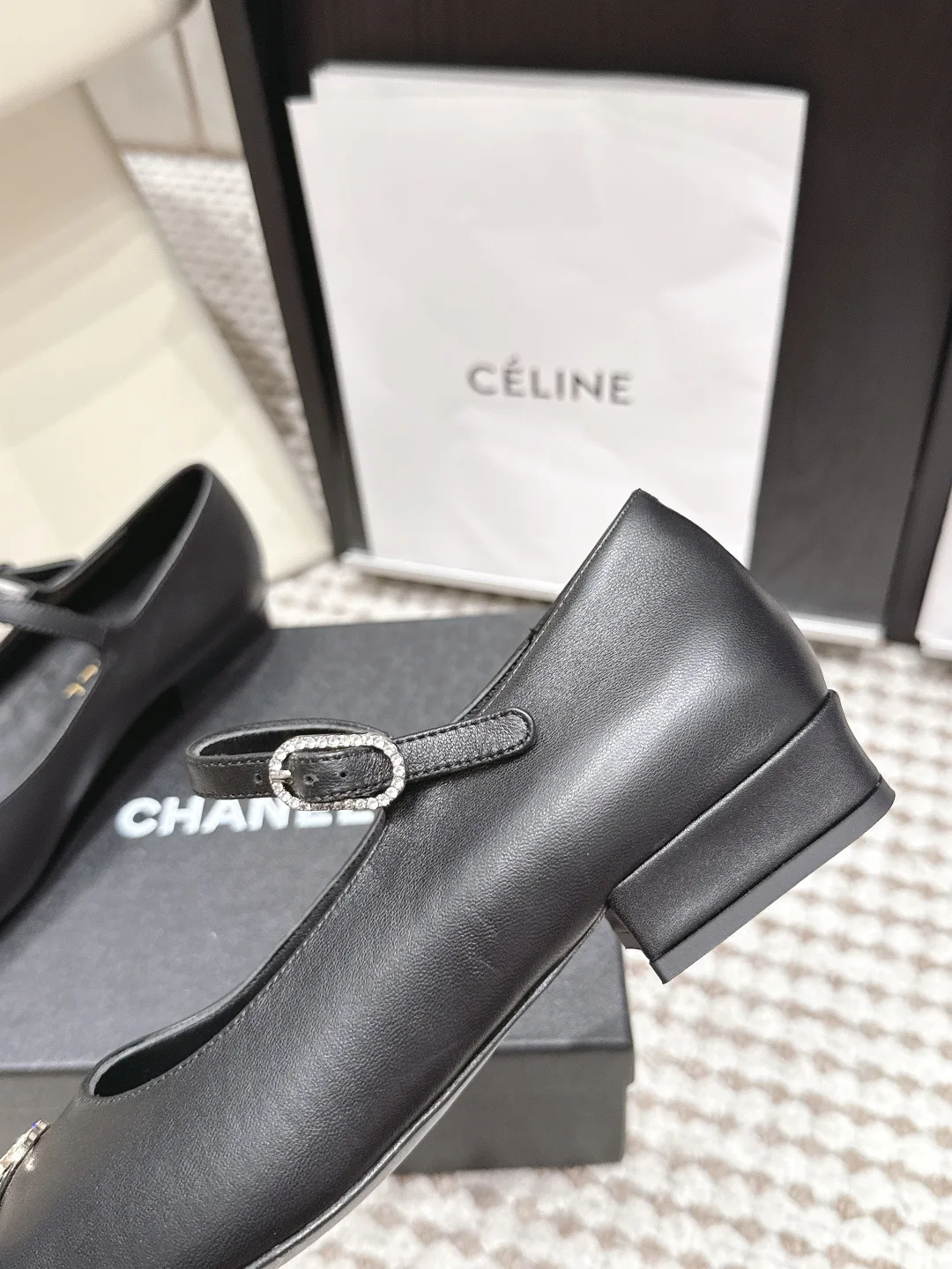 Туфли Женские Chanel 17421378