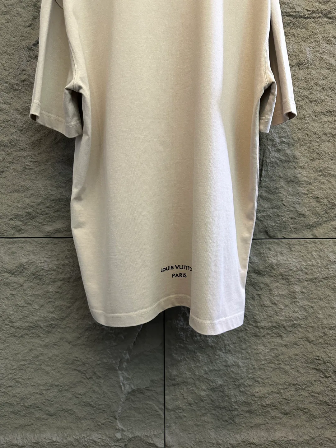 Футболки Женские Louis Vuitton 12952568