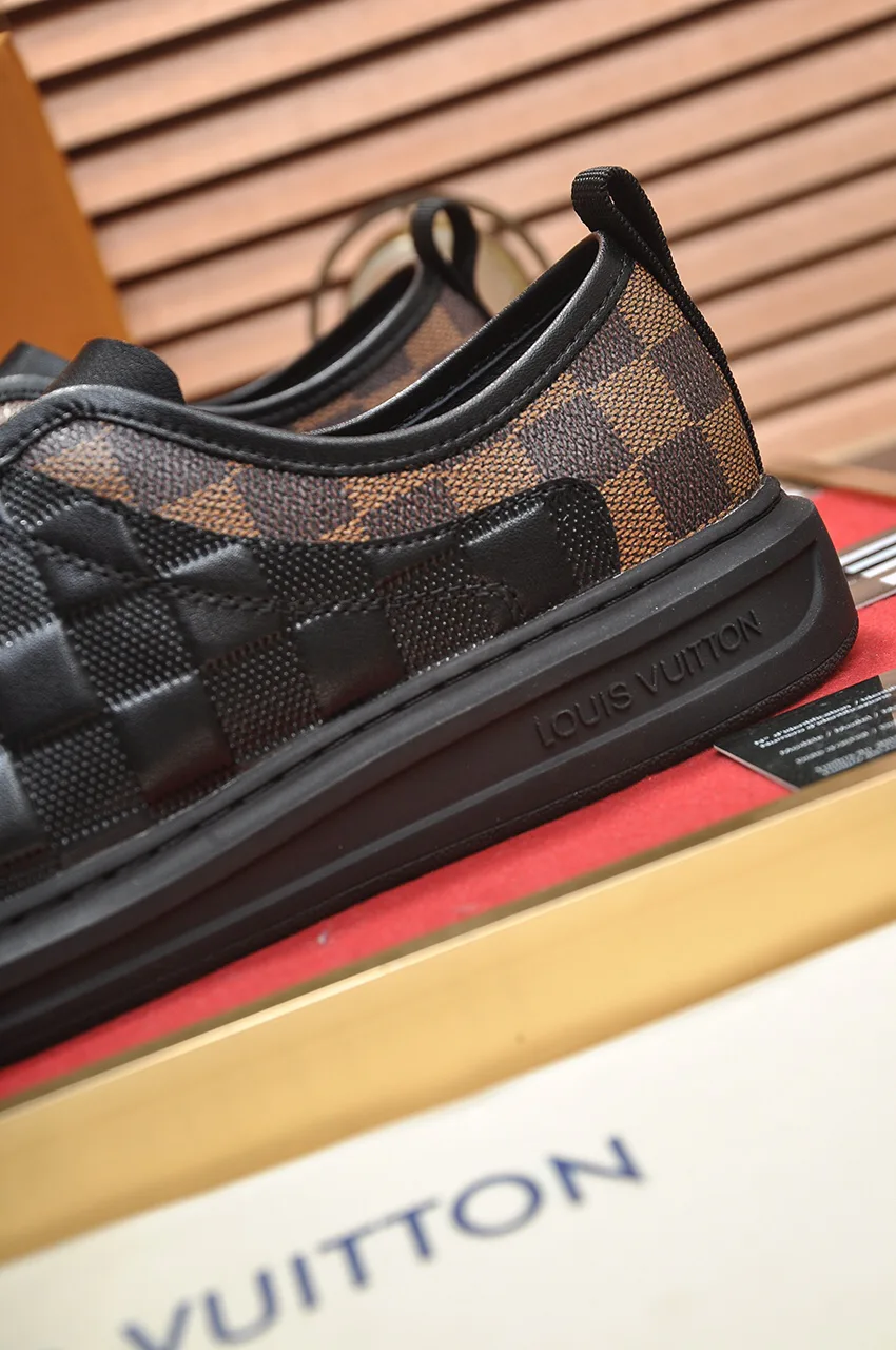 Кроссовки Мужские Louis Vuitton 1062400