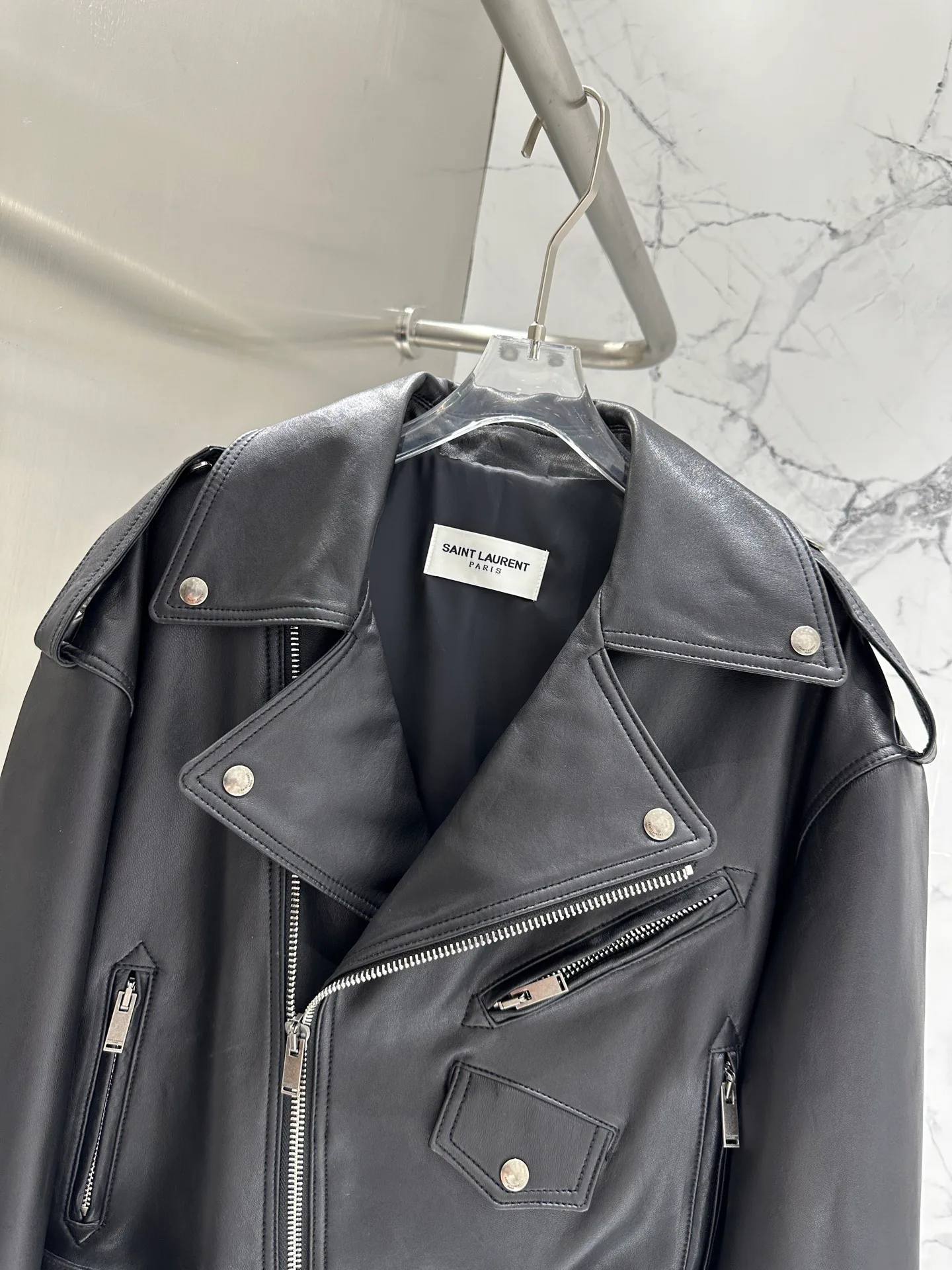 Кожаные Куртки И Дублёнки Женские Saint Laurent 5350238