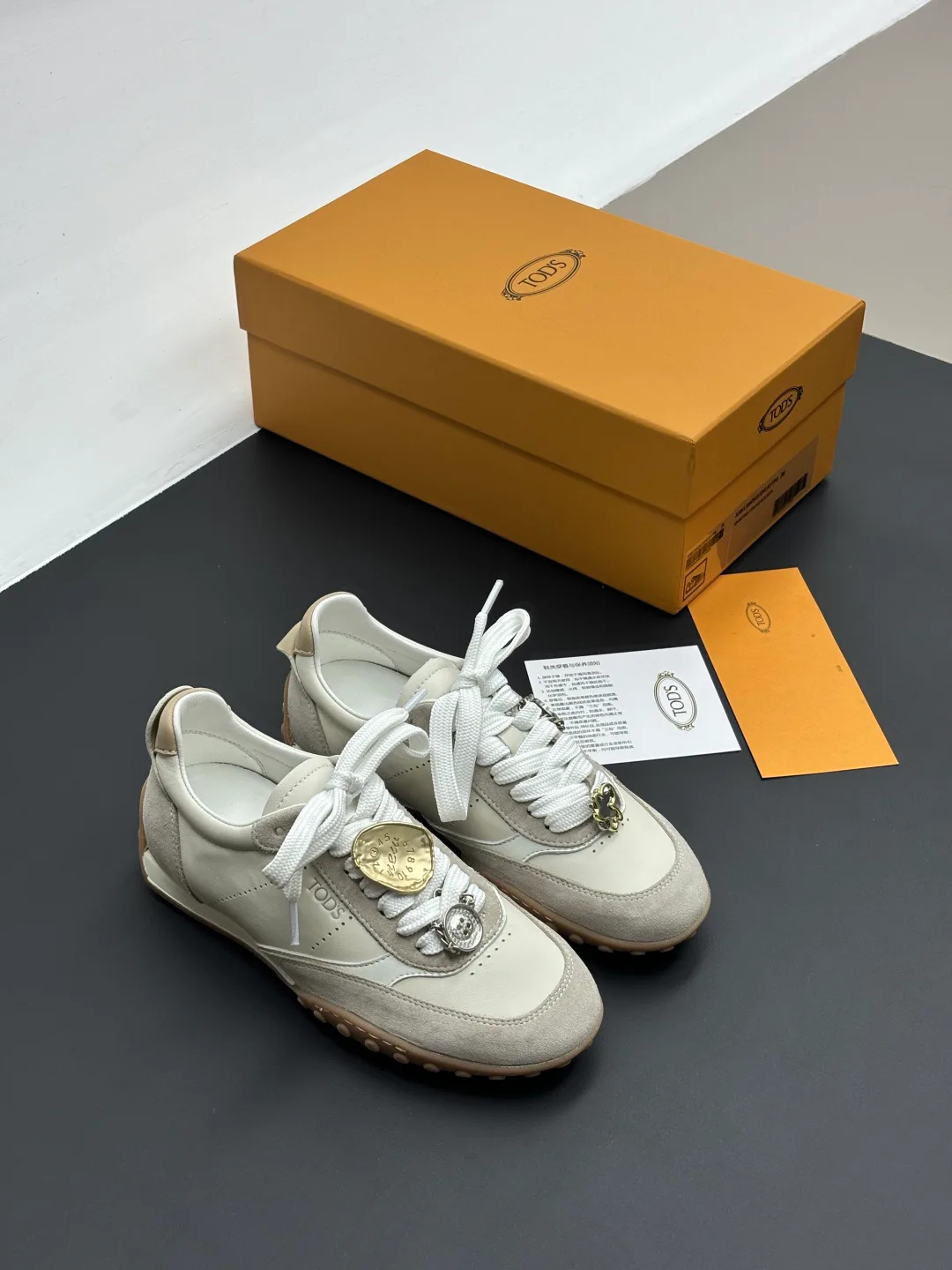 Кроссовки Женские Tod's 18732003