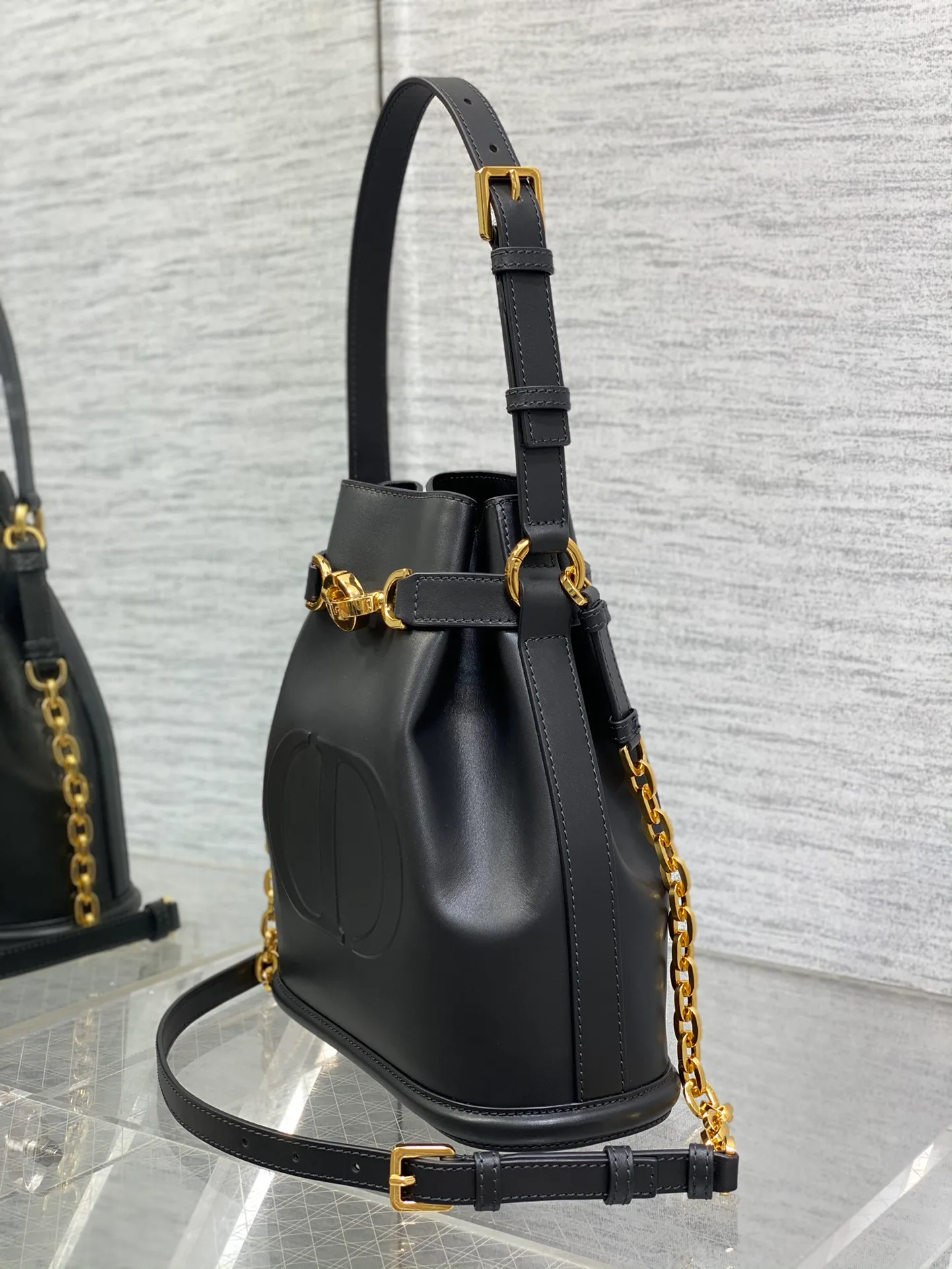 Классические Сумки Женские Christian Dior 16911314