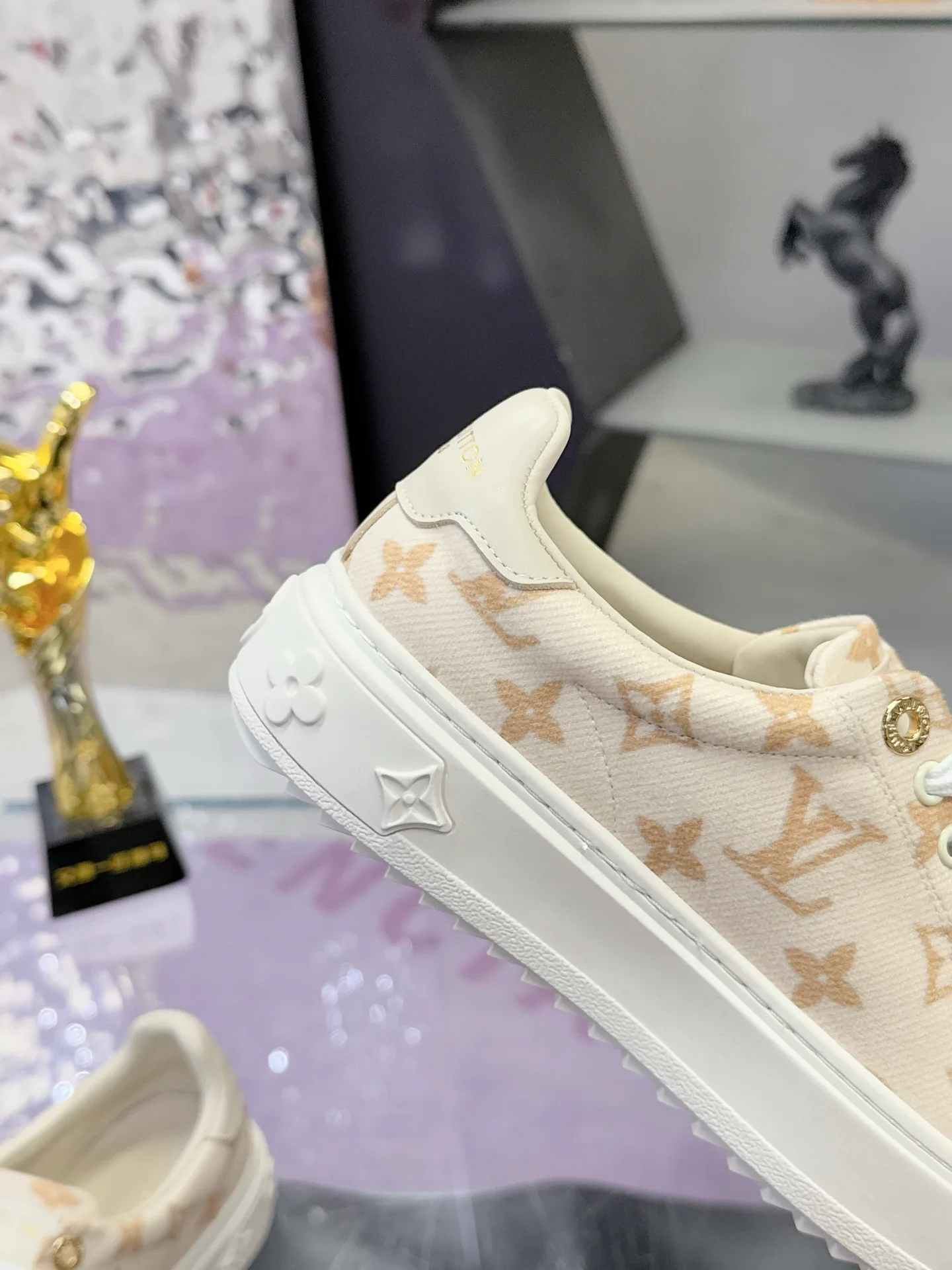 Кеды Женские Louis Vuitton 11674116