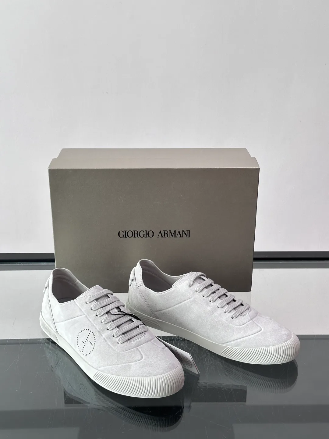 Кроссовки Мужские Armani 18079502