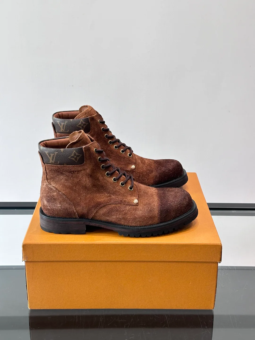 Ботинки Мужские Louis Vuitton 955875