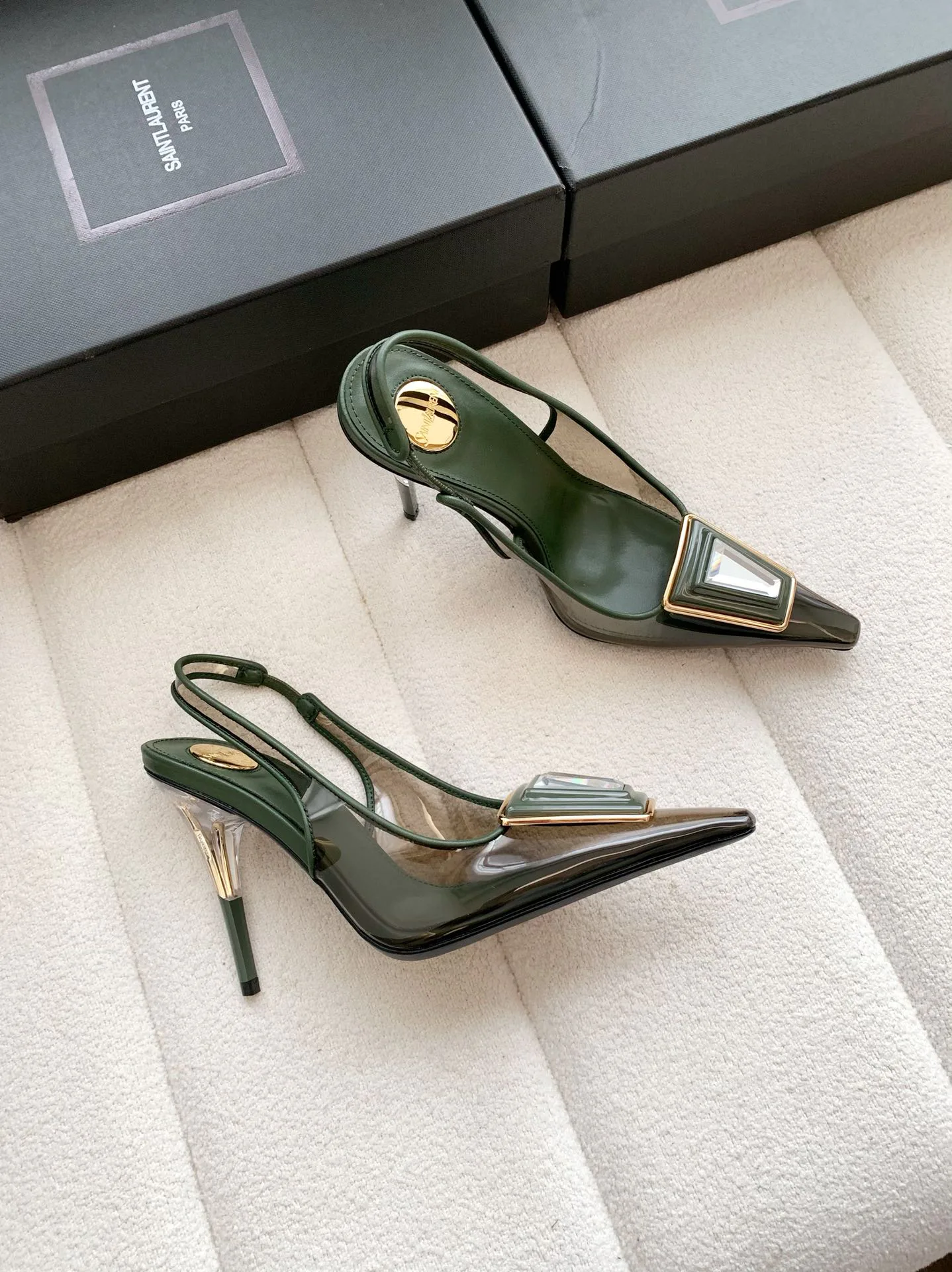 Босоножки Женские Saint Laurent 17371732