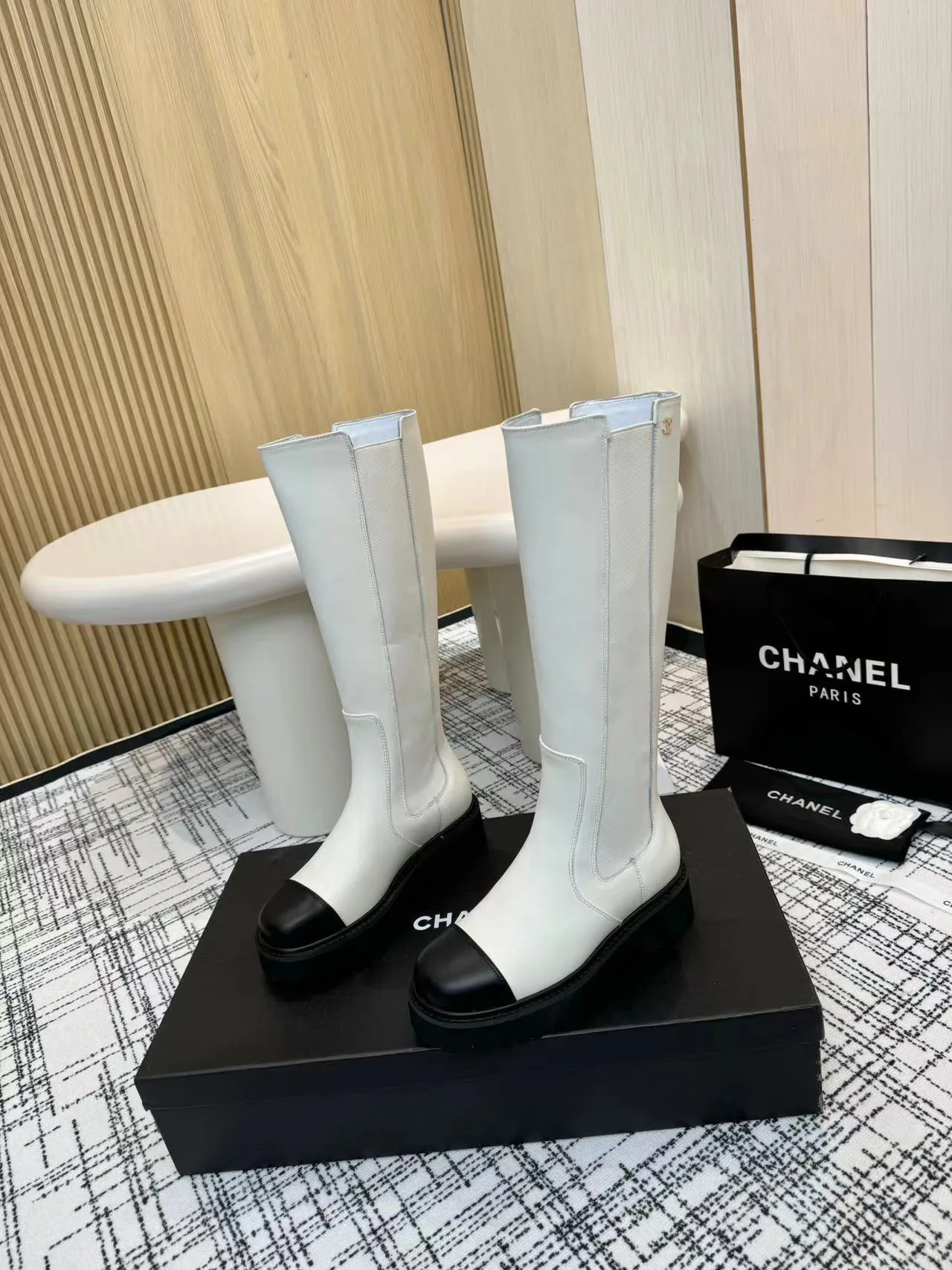Сапоги Женские Chanel 18616632
