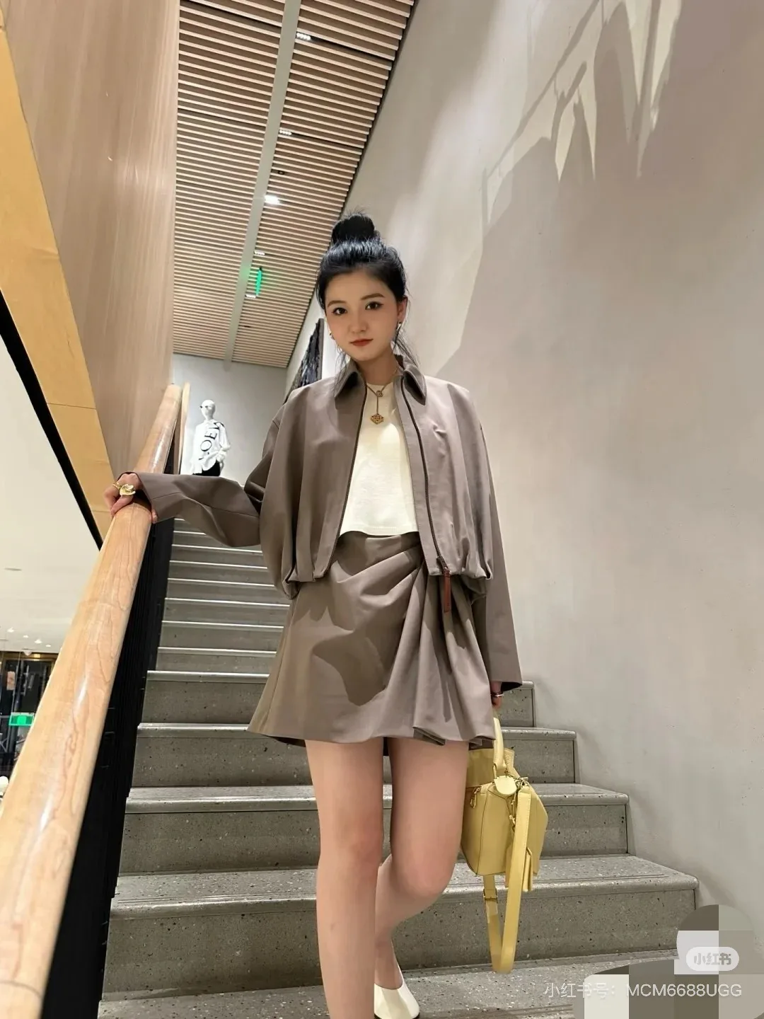 Куртки Женские Loewe Куртки Женские Loewe