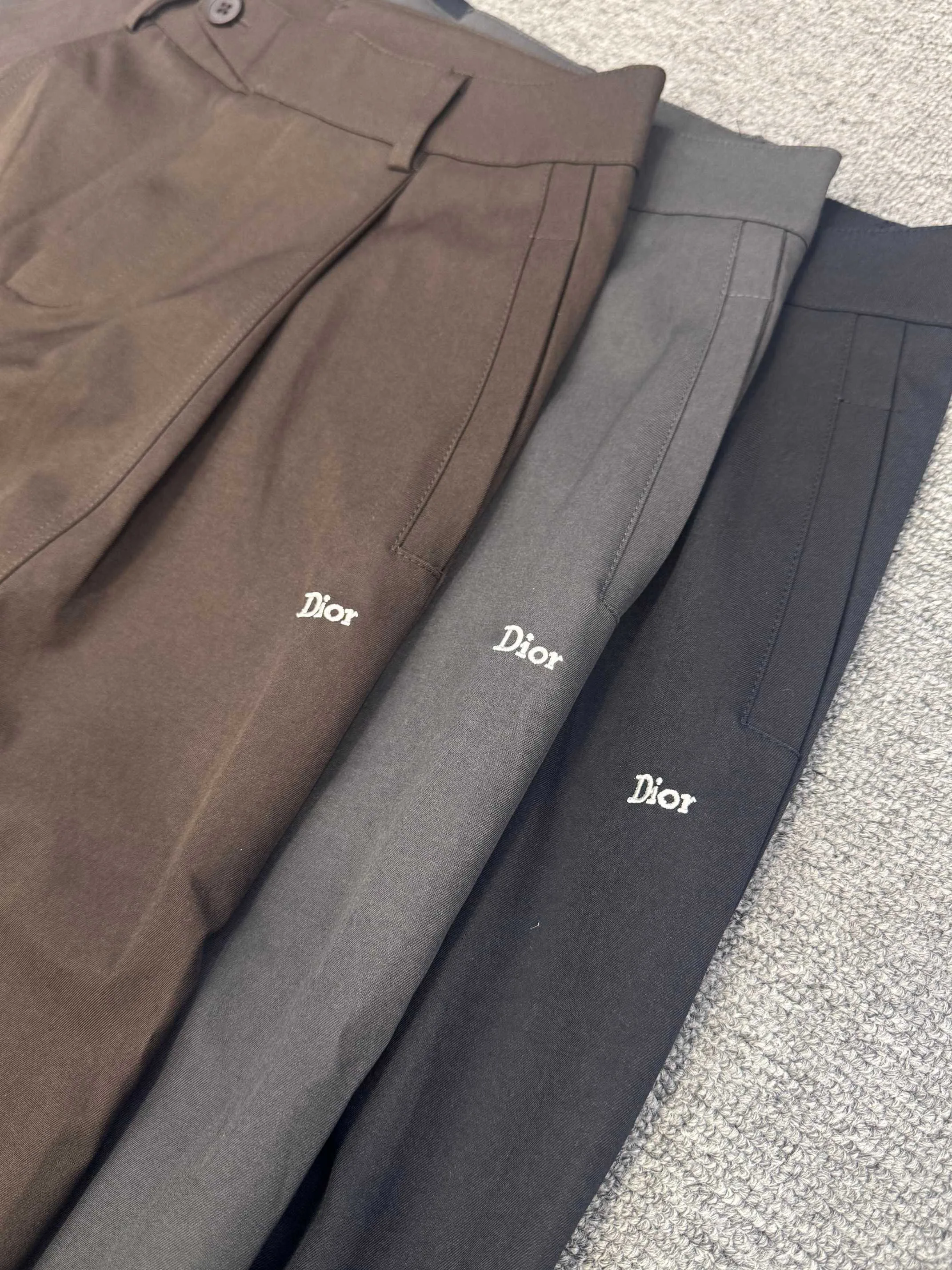 Брюки Женские Christian Dior 18232828