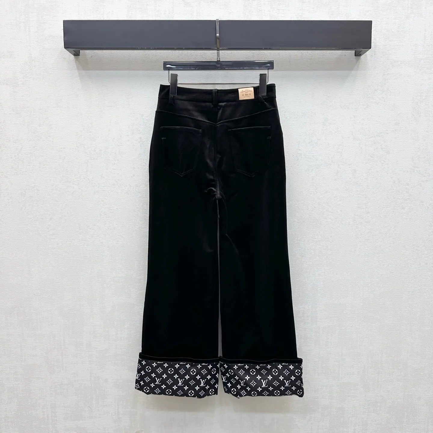 Брюки Женские Louis Vuitton 18775059