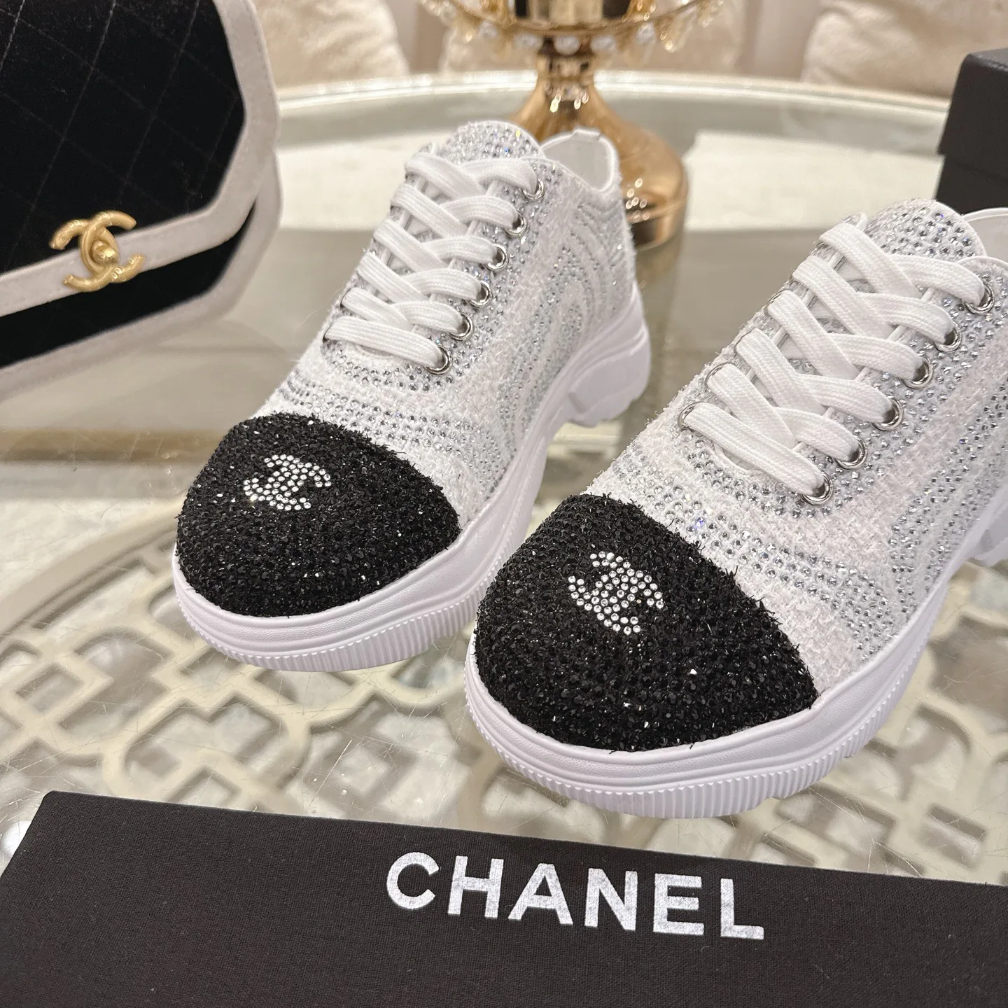 Кроссовки Женские Chanel 1529097