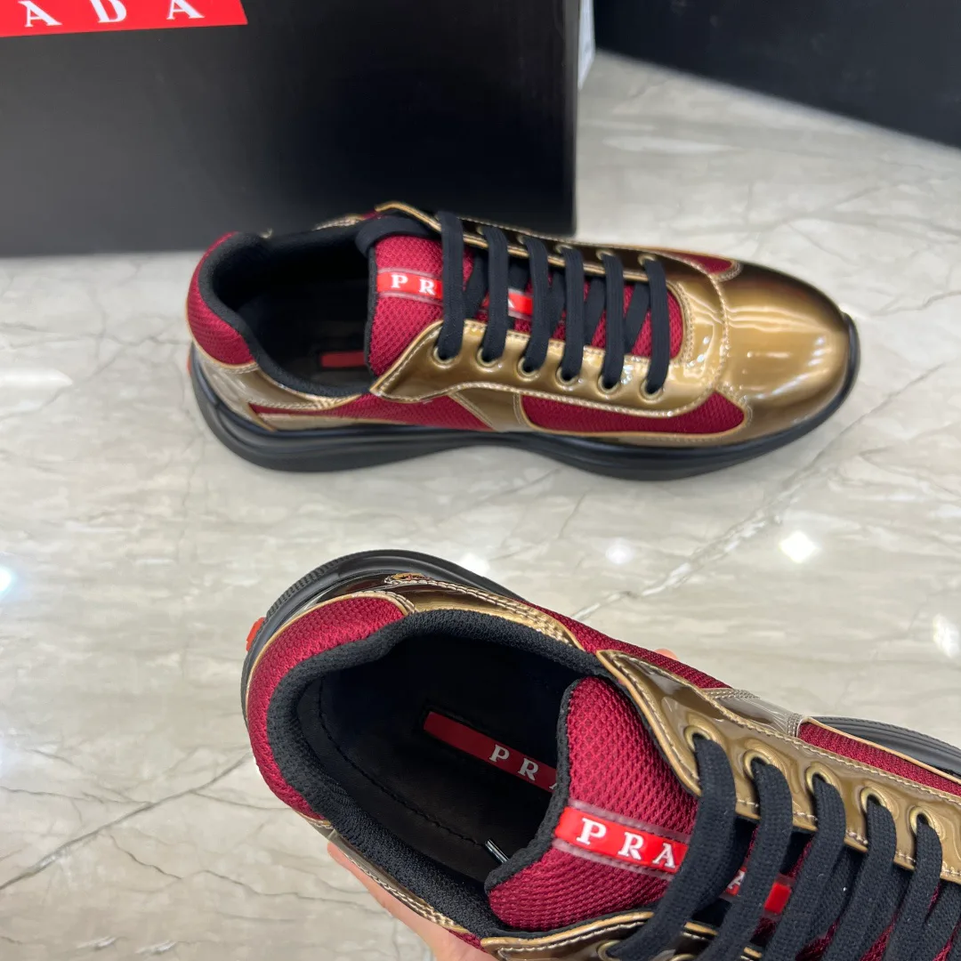 Кроссовки Женские Prada 18430439