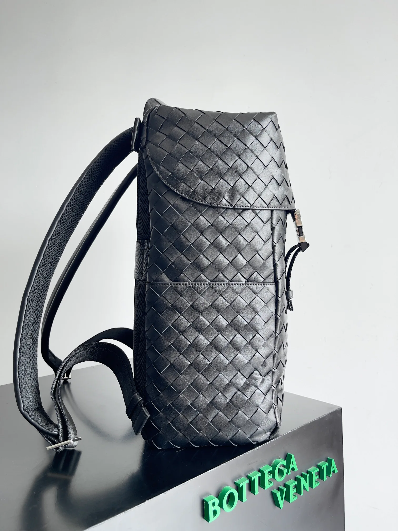 Рюкзаки Мужские Bottega Veneta 14760159