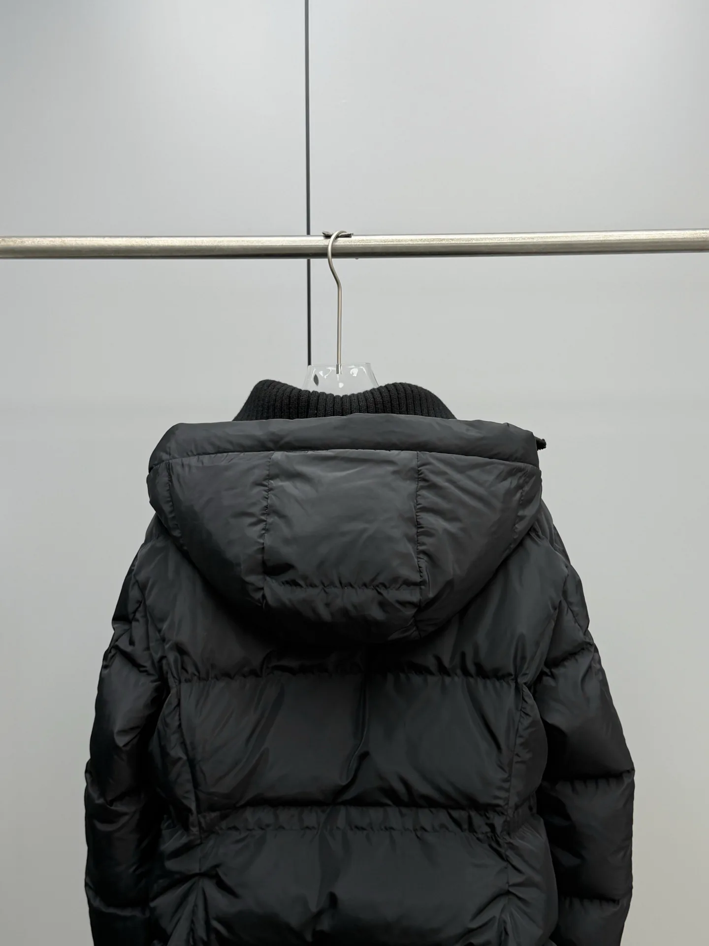 Куртки И Пуховики Женские Moncler 18111777