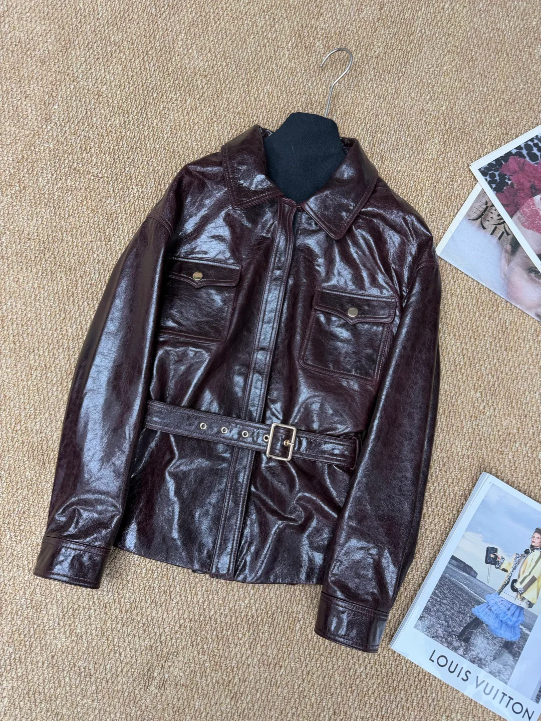 Кожаные Куртки И Дублёнки Женские Saint Laurent 13272383