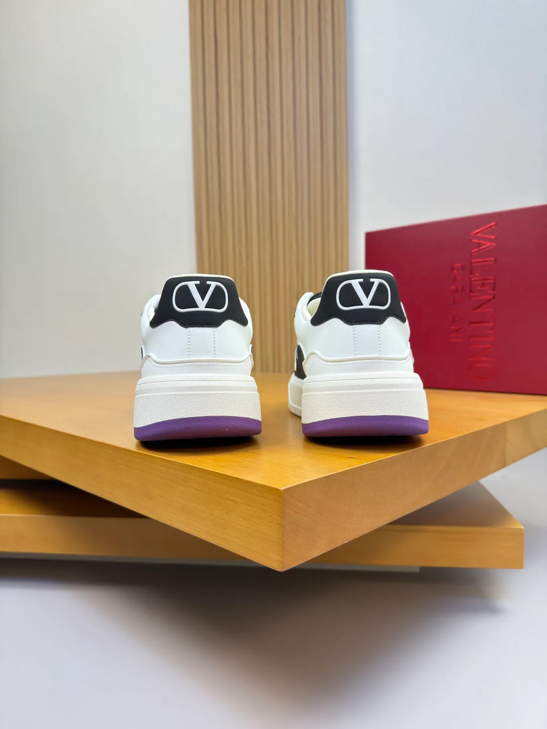 Кроссовки Женские Valentino 226786