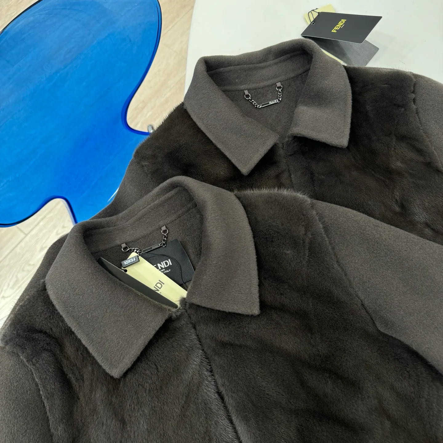 Шубы Женские Fendi 1632279