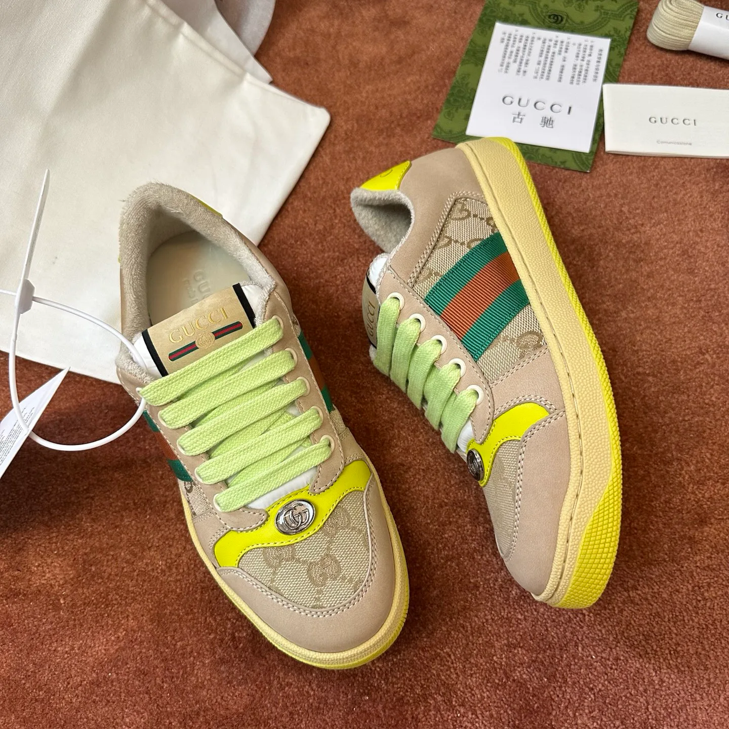 Кроссовки Женские Gucci 698248