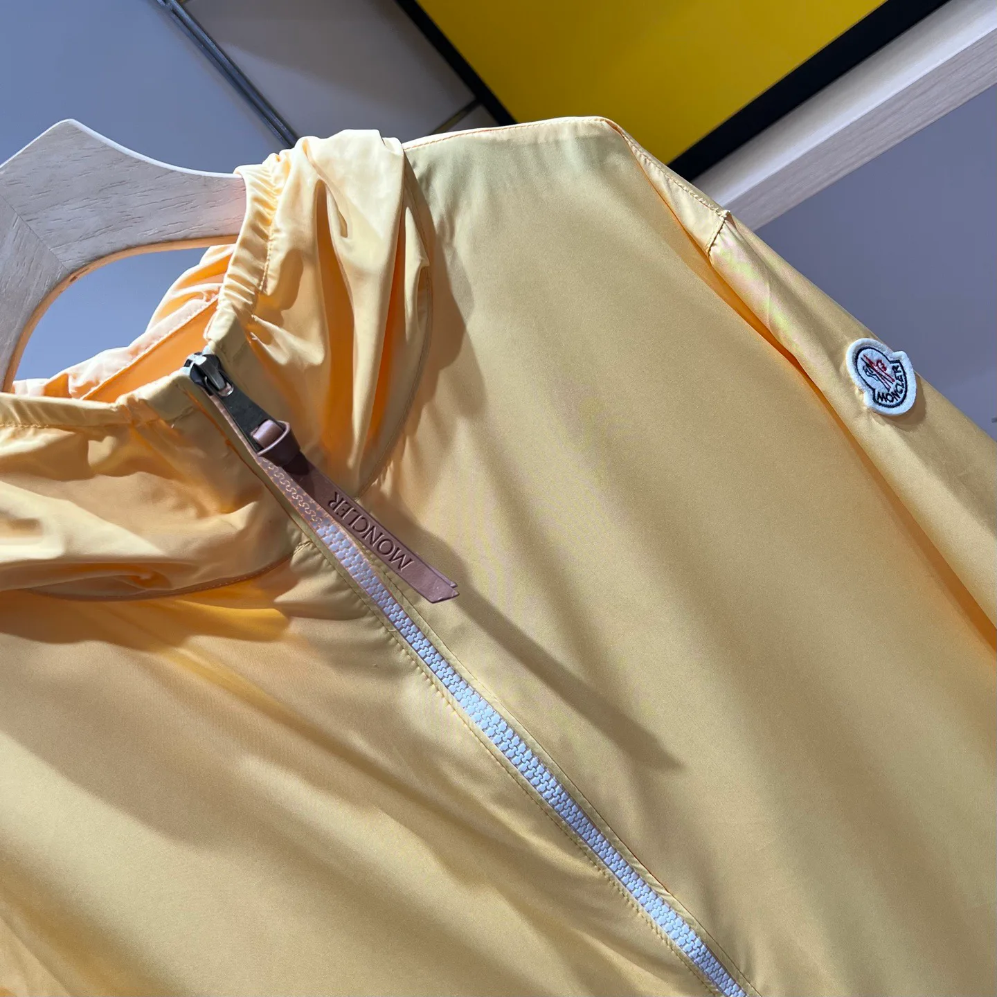 Куртки И Пуховики Женские Moncler 12687065