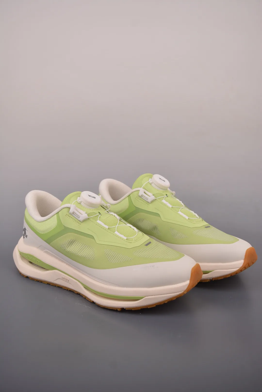 Кроссовки Женские Descente 18562045