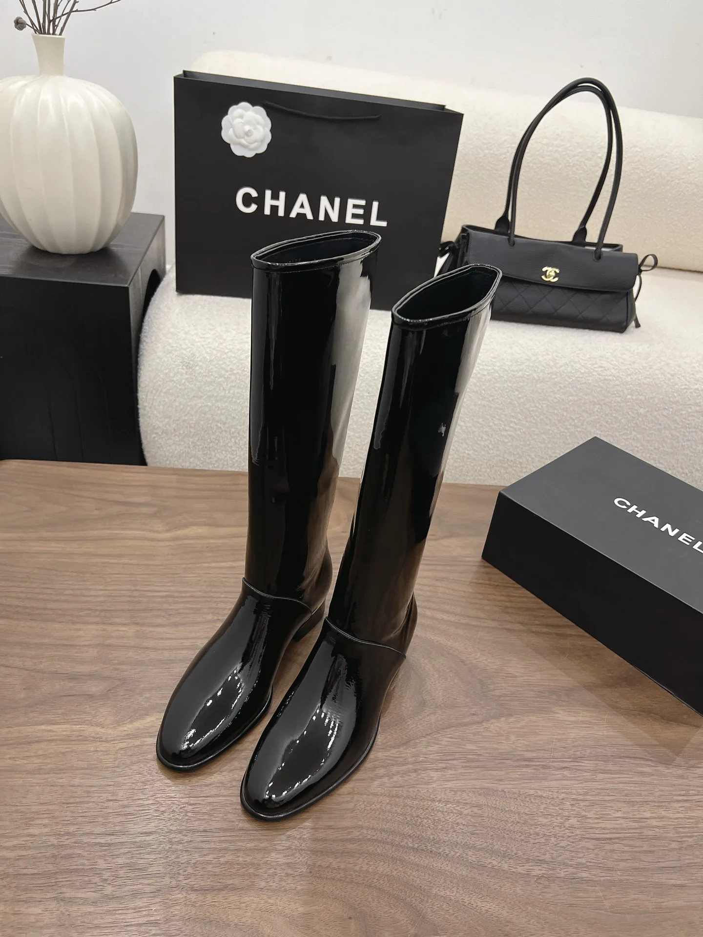 Сапоги Женские Chanel 17302930