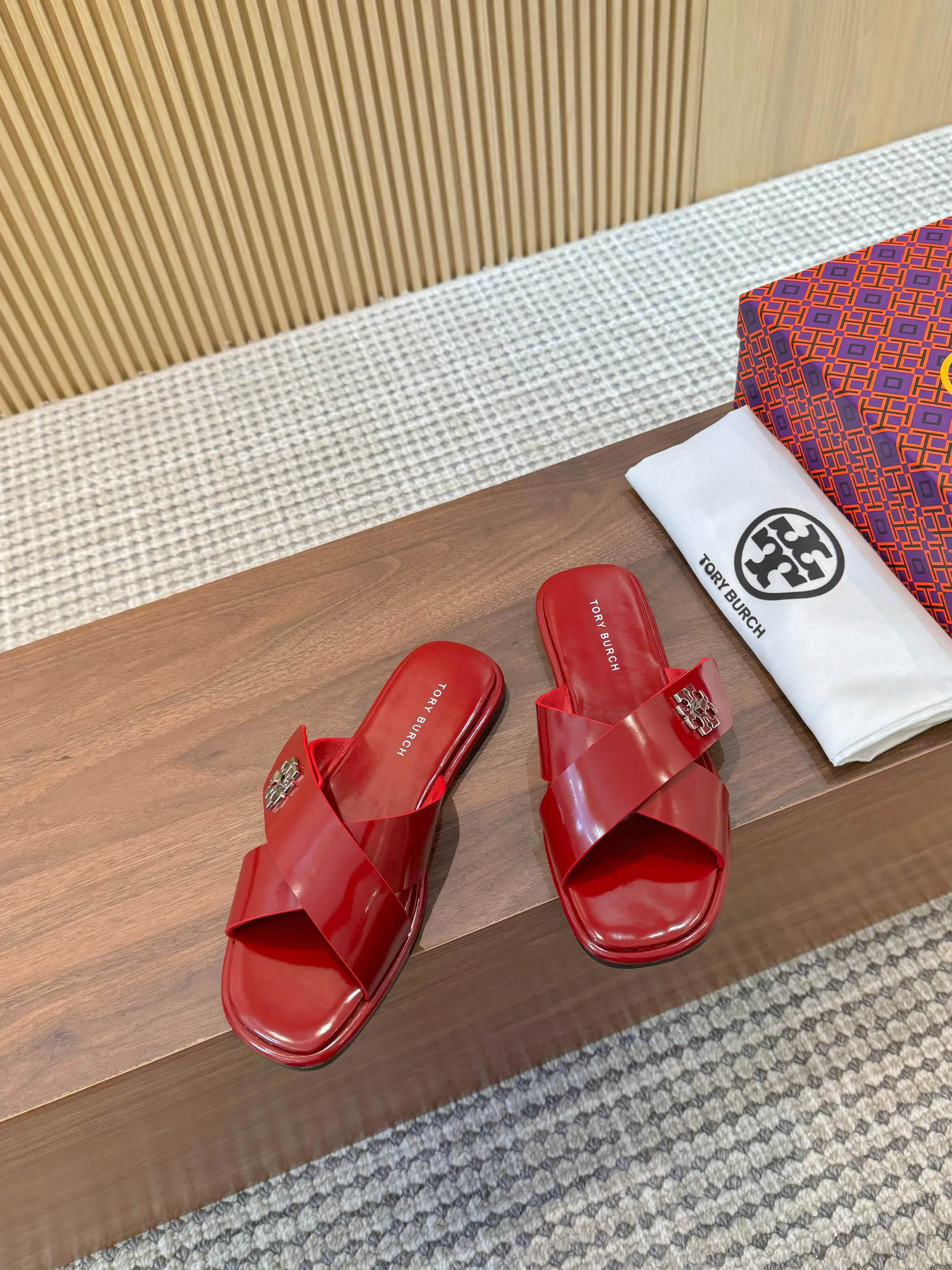 Шлепанцы Женские Tory Burch 35819