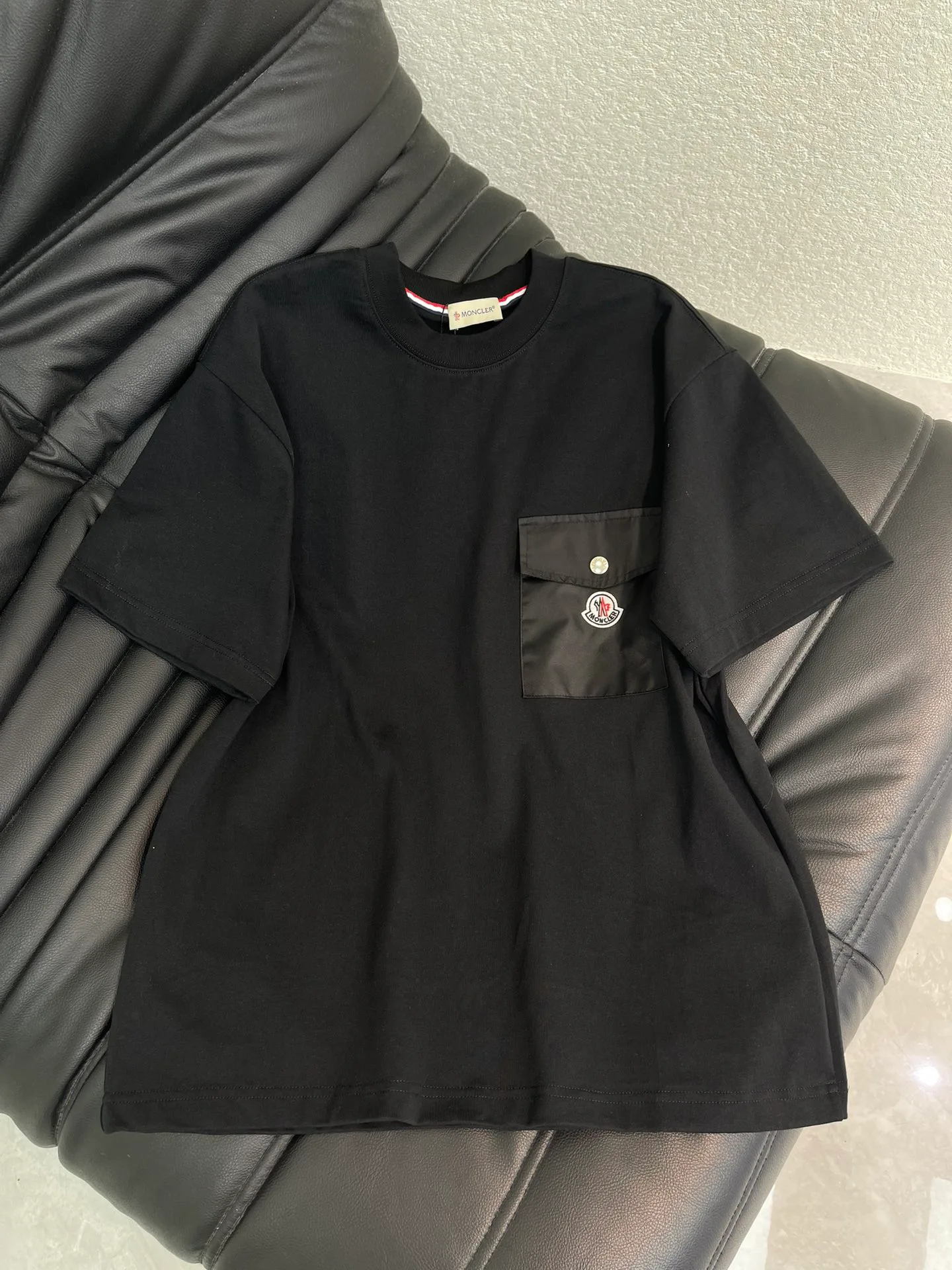 Футболки Женские Moncler 11340571